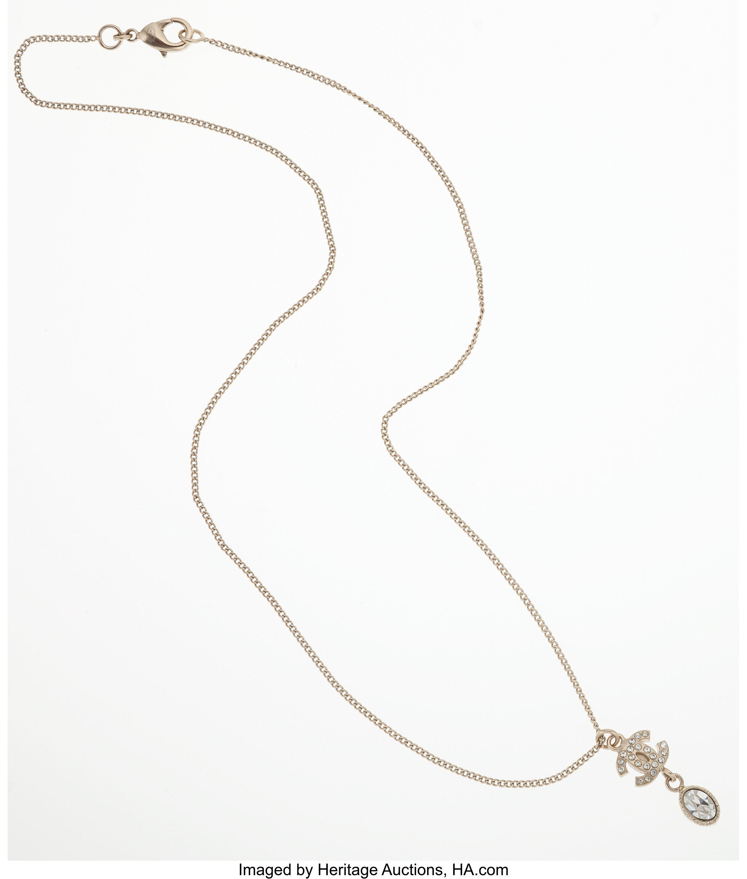 Dainty chanel store necklace