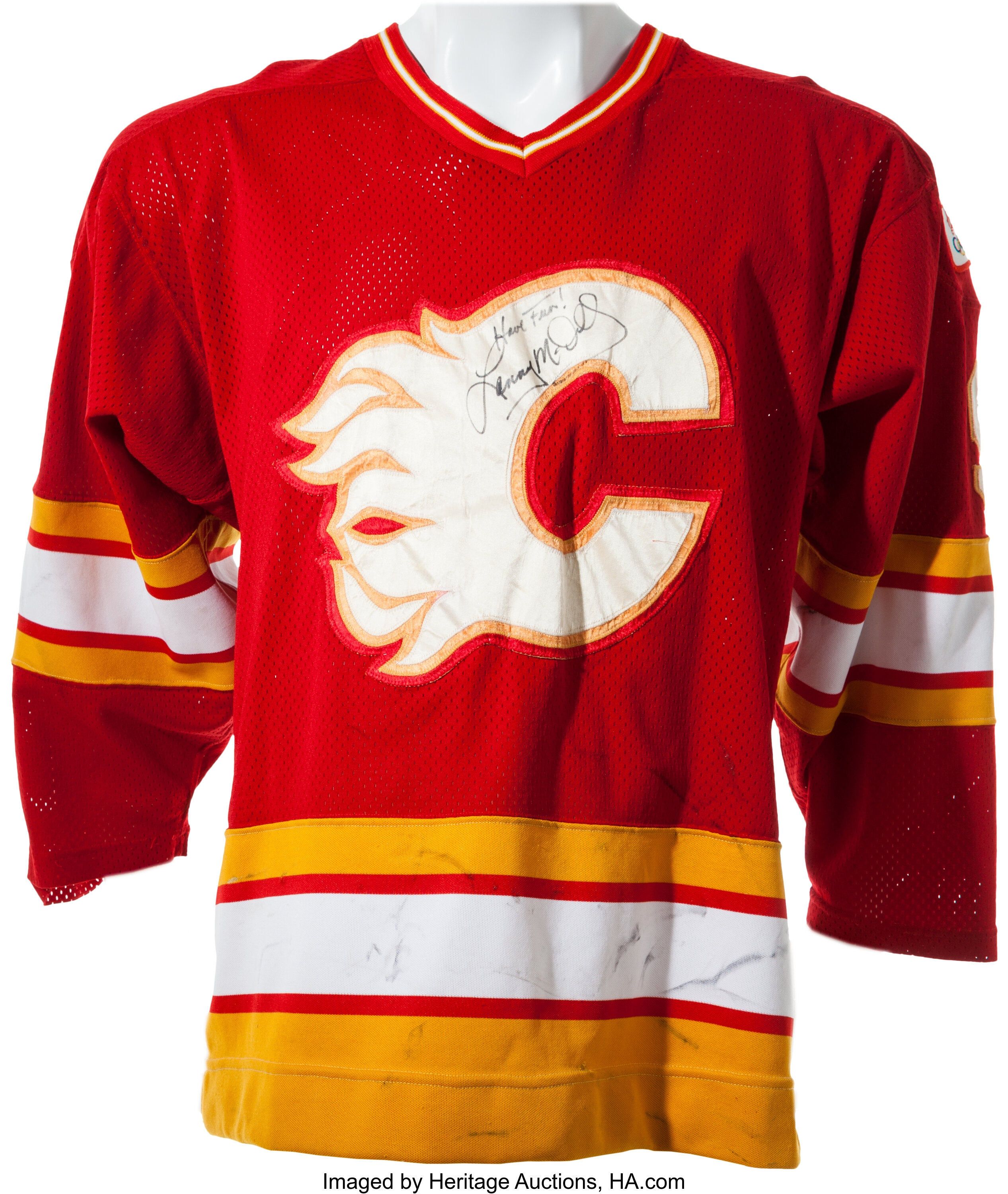 LANNY MCDONALD Signed Calgary Flames Red CCM Jersey Inscribed Cup 89 with  Stanley Cup Patch - NHL Auctions