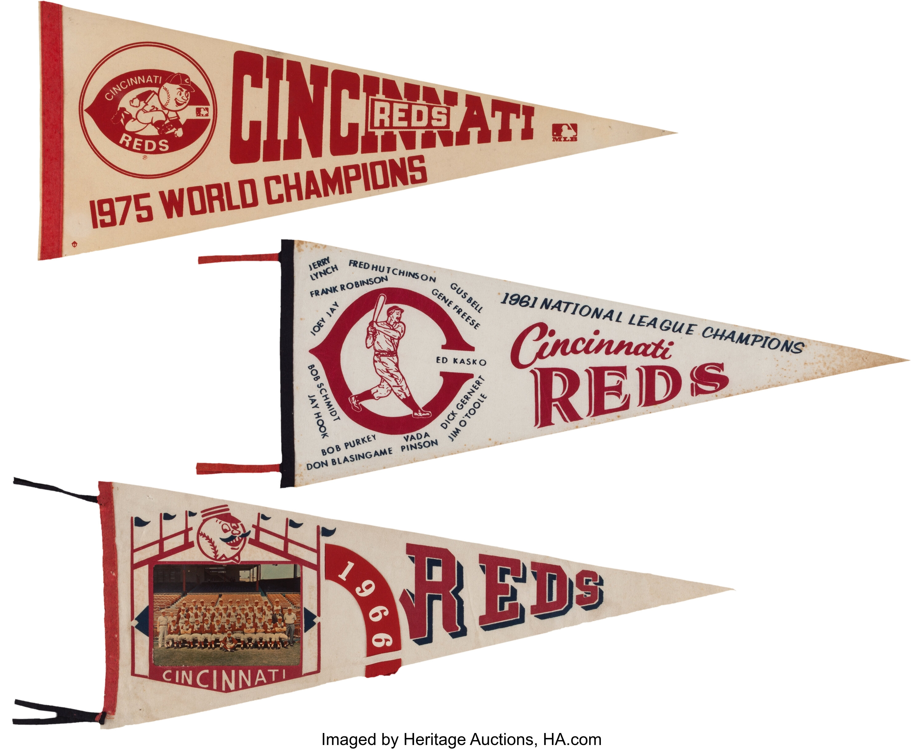 Cincinnati Reds Pennants Lot of 6. Baseball Collectibles Others, Lot  #42128