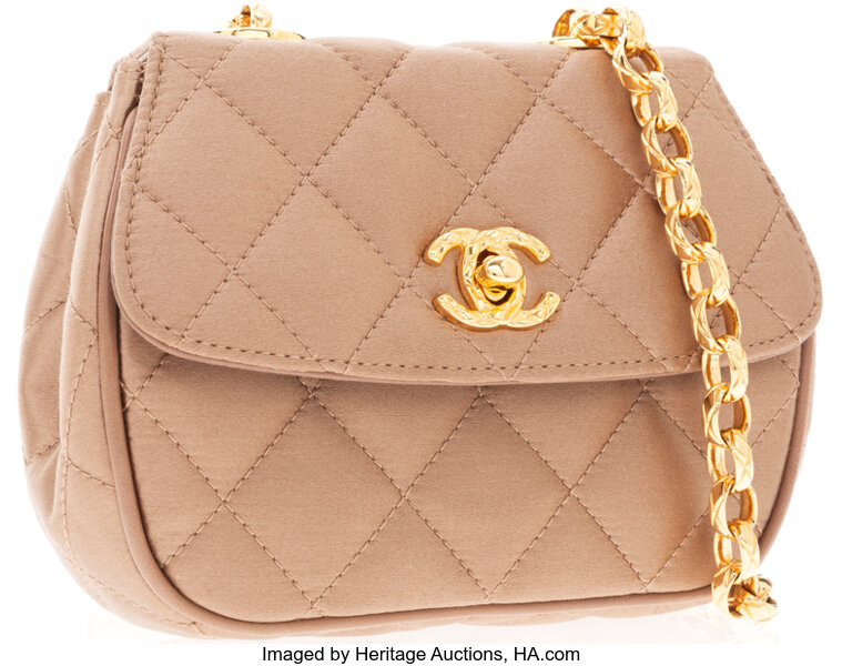 Sold at Auction: CHANEL Metallic Silver Calfskin Chain Me Hobo Bag