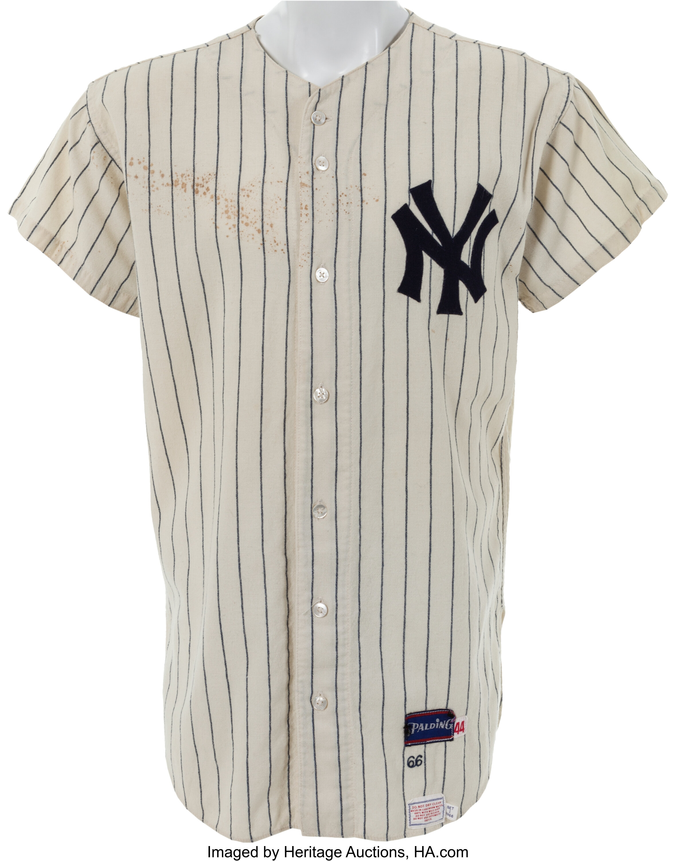 RARE COLOR STILL YANKEES MICKEY MANTLE WITH #6 ON HIS UNIFORM CROSSING THE  PLATE