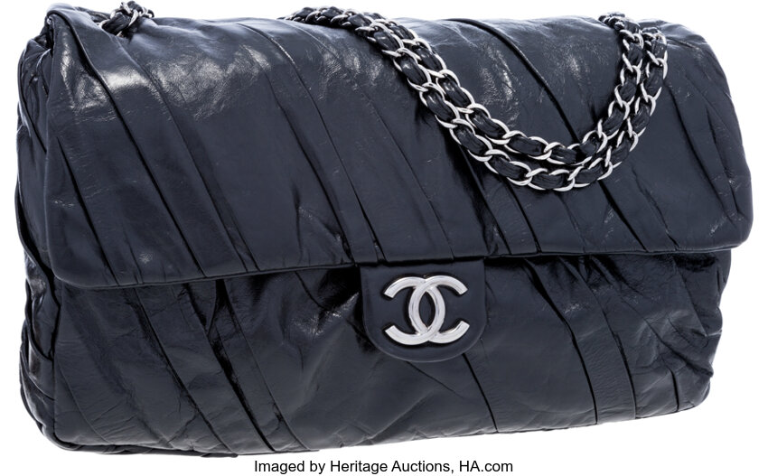 CHANEL QUILTED BLACK & GOLD CHAIN EVENING BAG for sale at auction on 1st  December