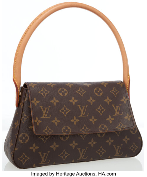 Past auction: Six small Louis Vuitton signature canvas accessories