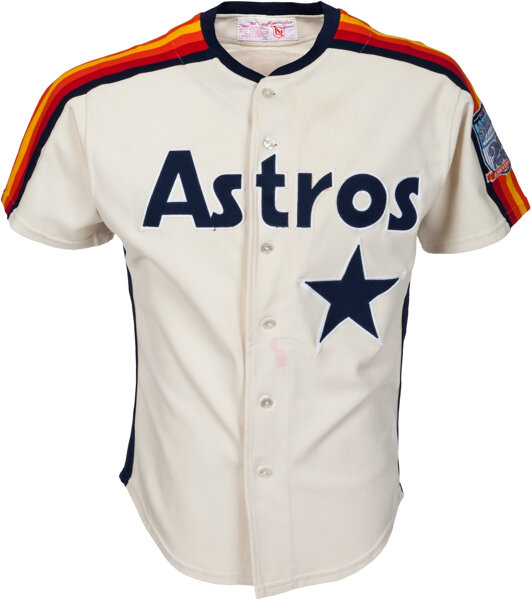 Mariners and Astros wear 1990s jerseys