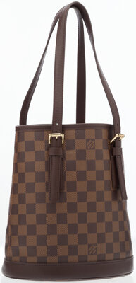 Lot 196 - Louis Vuitton Monogram Saumur 25