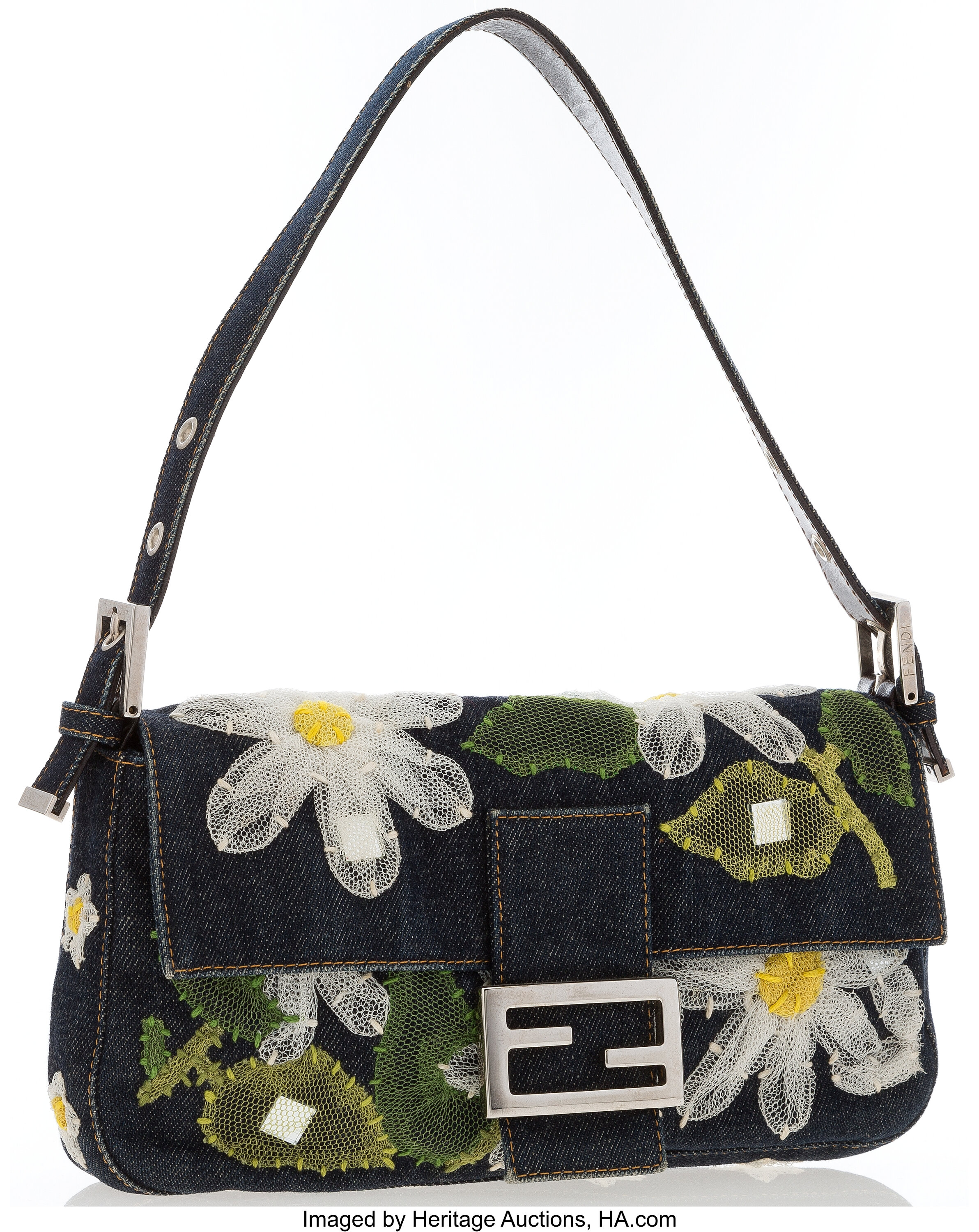 Kassér hvordan Snor Fendi Embodied Floral Denim Baguette Bag . Very Good Condition . | Lot  #18057 | Heritage Auctions