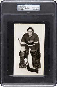 Signed Terry Sawchuk One of a Kind Signature Cut Card.  Hockey, Lot  #82305