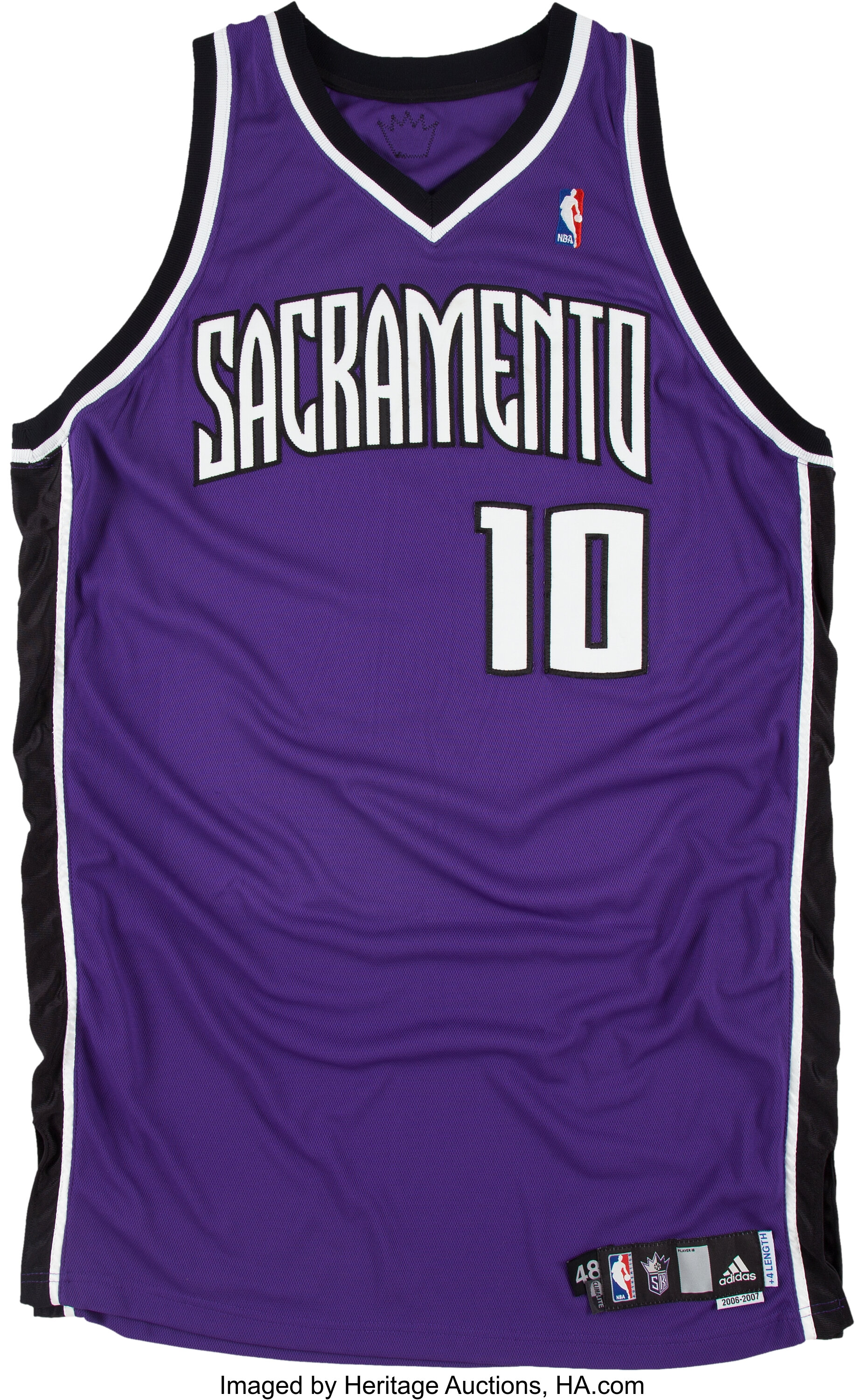 Mike Bibby Autographed Sacramento Custom Basketball Jersey - BAS