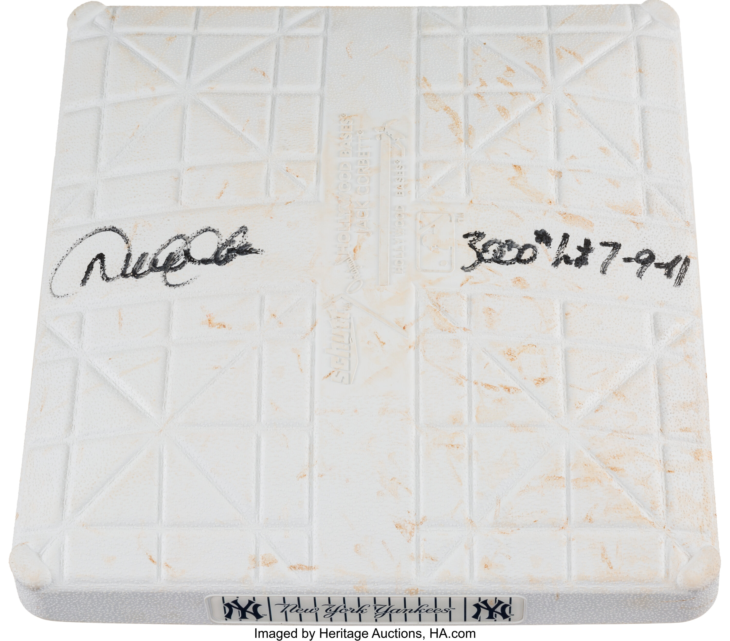 2011 Derek Jeter Game Used Baseball from 3,000th Hit At-Bat with