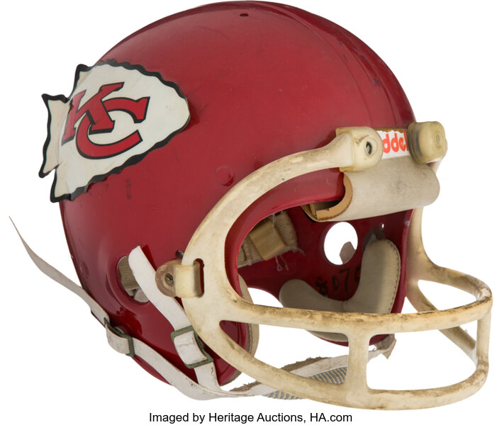 KANSAS CITY CHIEFS SERIES 2 THROWBACK TRADITIONAL POCKET PRO HELMET #816