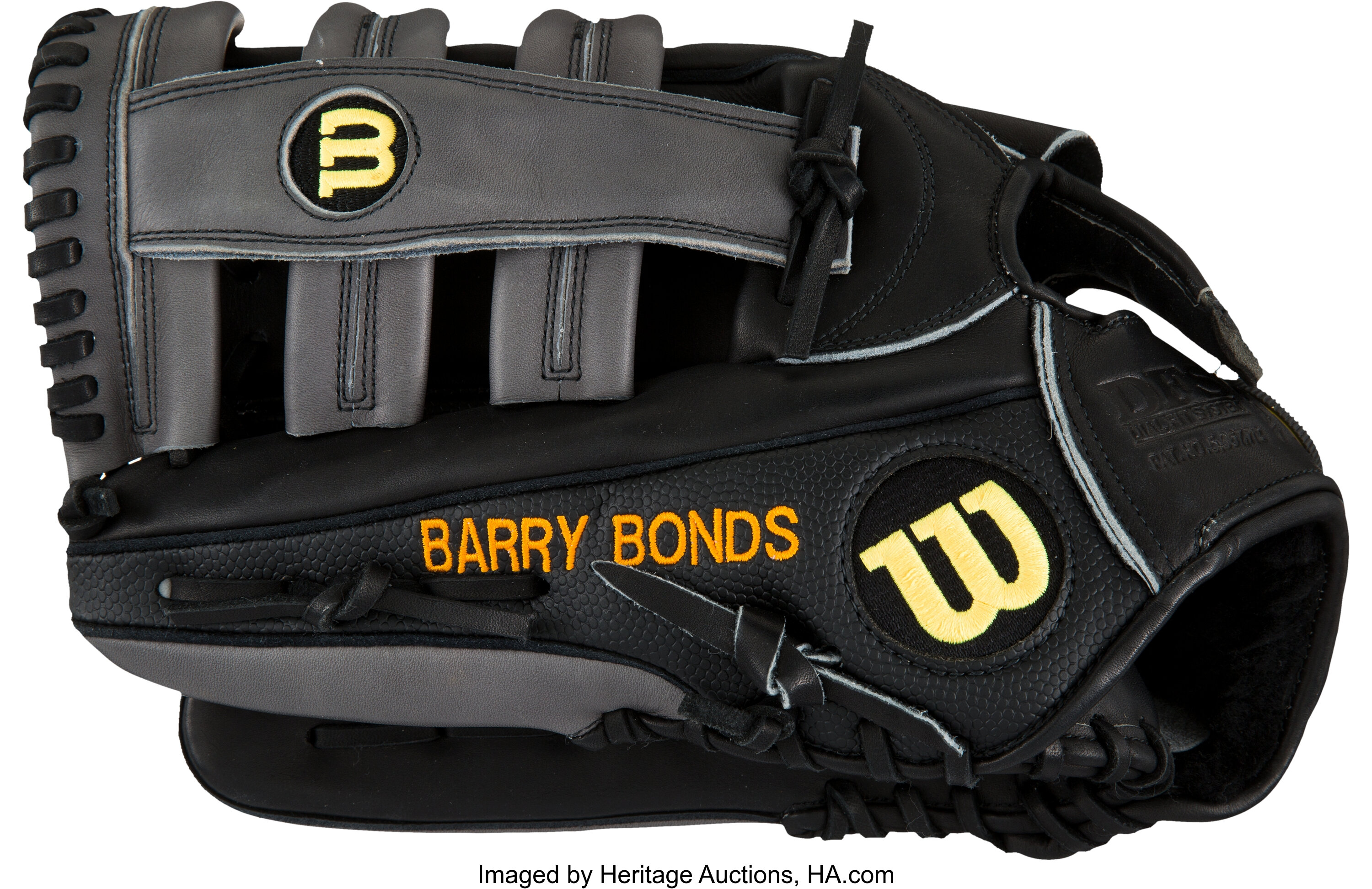 Circa 2008 Barry Bonds Issued Fielder's Glove.  Baseball, Lot #83556