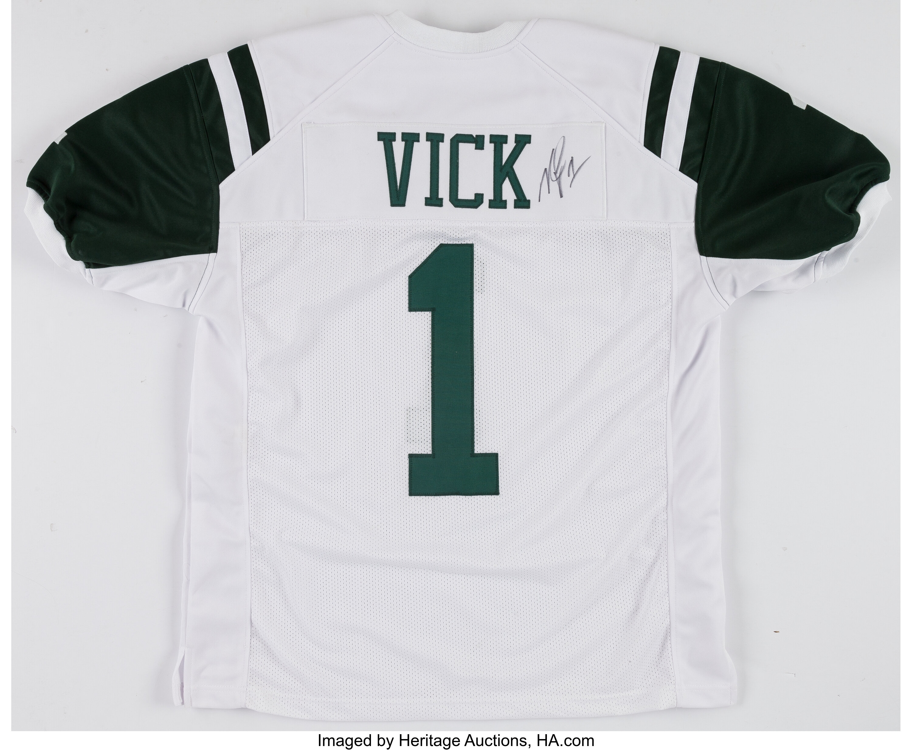Michael Vick Signed New York Jets Jersey. Football Collectibles