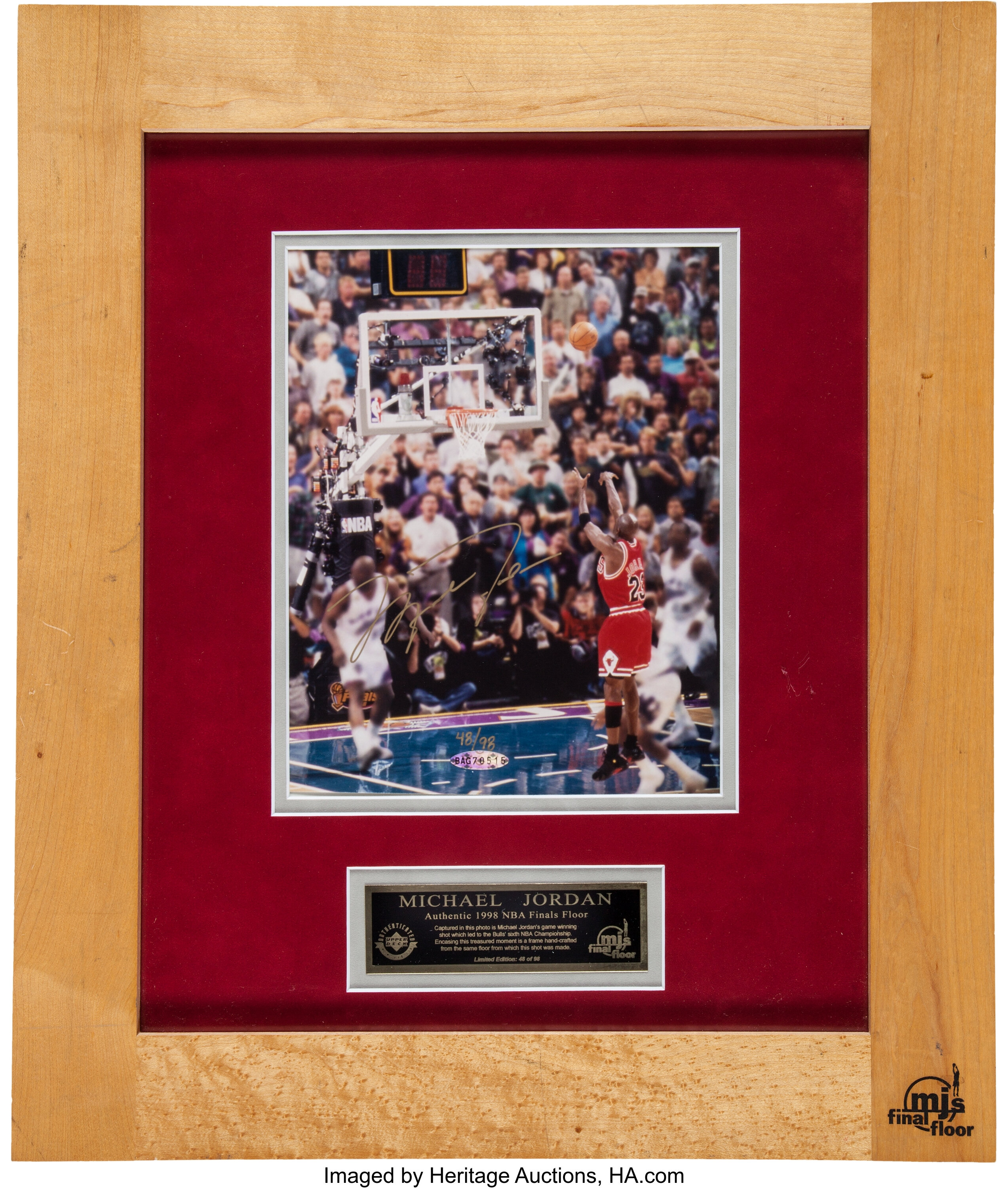 2000 Michael Jordan Final Floor Signed Upper Deck Authenticated