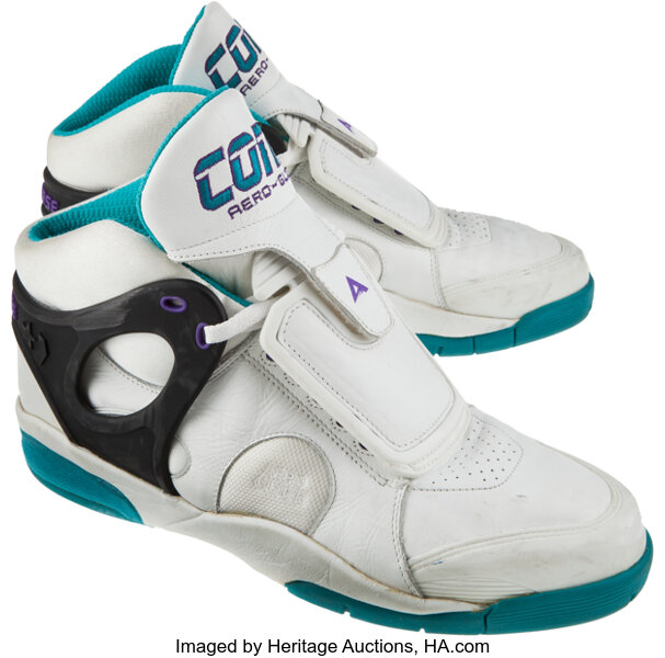 1992 Larry Johnson Game Worn Signed Charlotte Hornets Rookie Lot 15069 Heritage Auctions