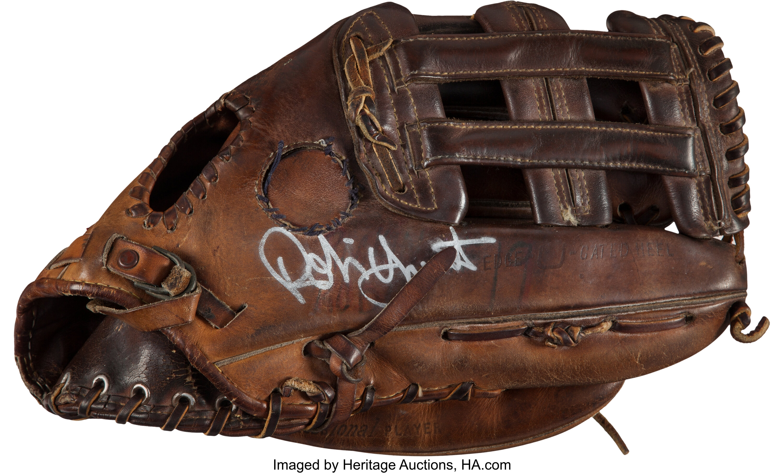 Photo gallery: Robin Yount memorabilia auction