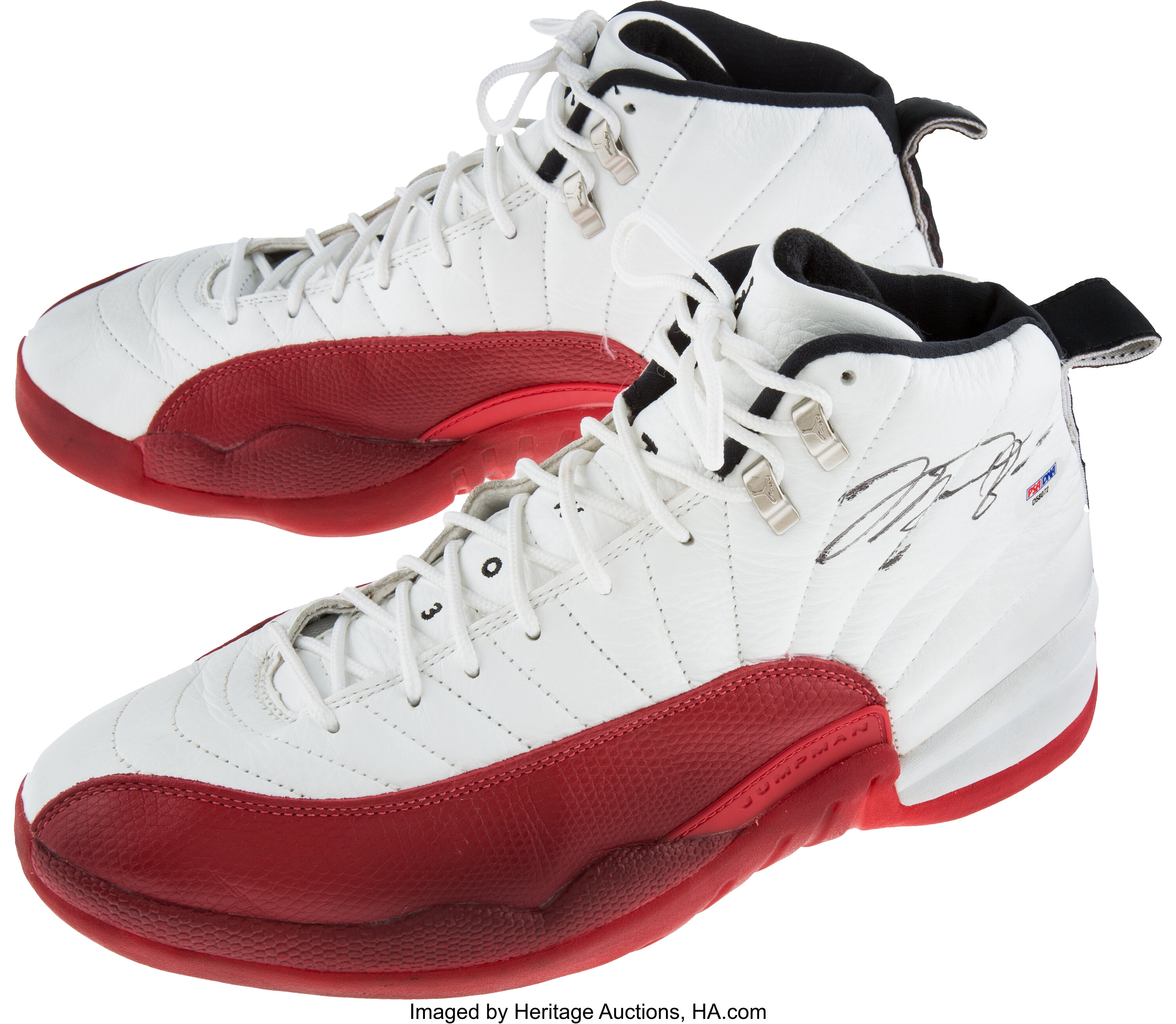 Game-worn Jordan shoes from Bulls' 72-10 season up for auction