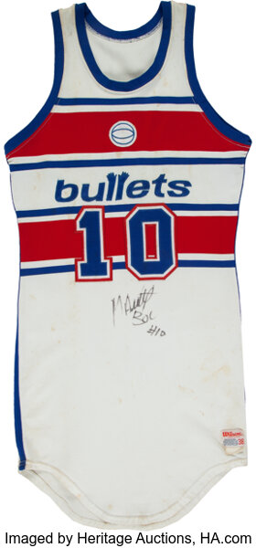 Vintage Washington Bullets “MBNA America” Autographed T-Shirt