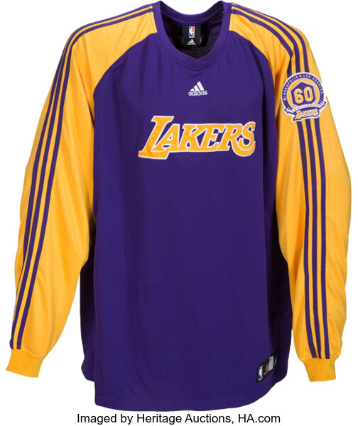Kobe Bryant's warm-up shirt sold for $277,200 at auction