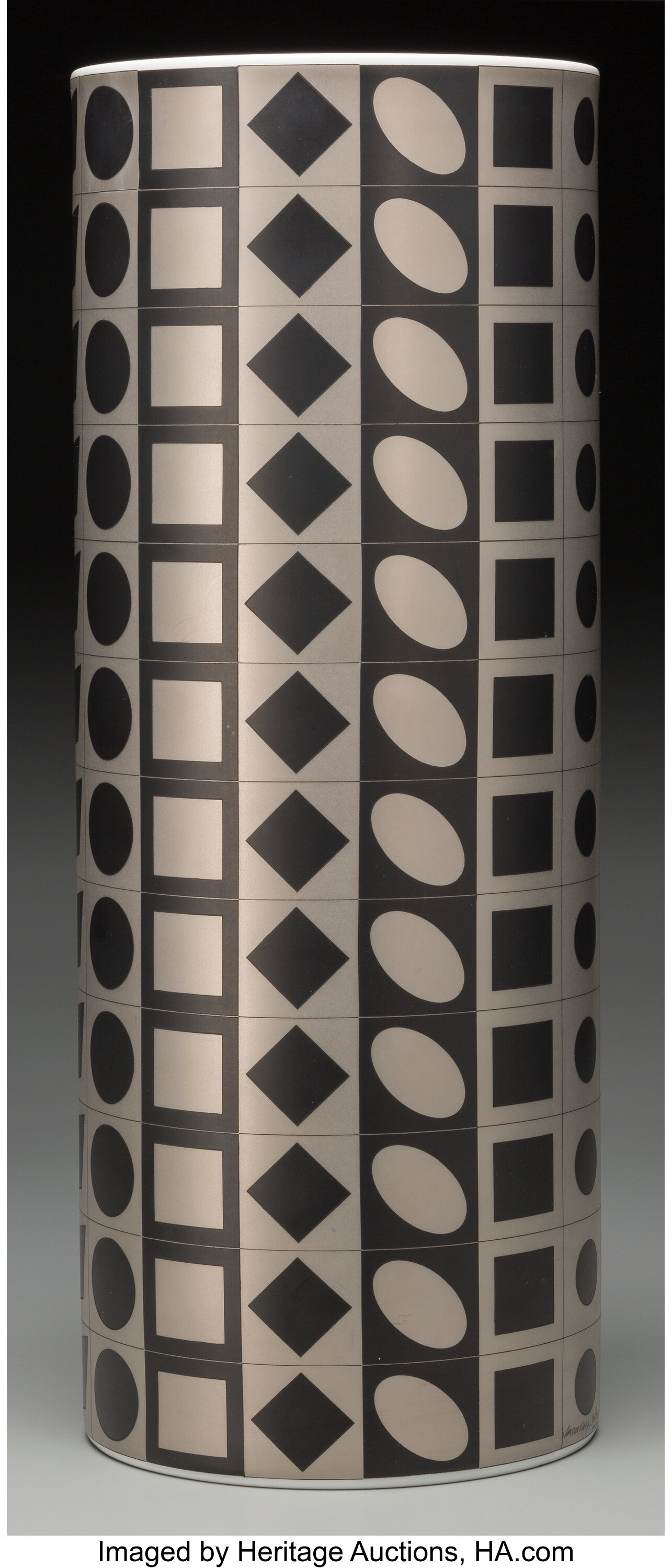 lindring vegne omgivet Victor Vasarely (French, 1906-1997). Geometric Vase, circa 1970, | Lot  #61109 | Heritage Auctions