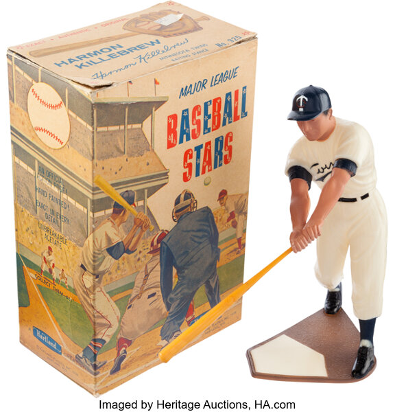 Sold at Auction: Harmon Killebrew Hartland Statue