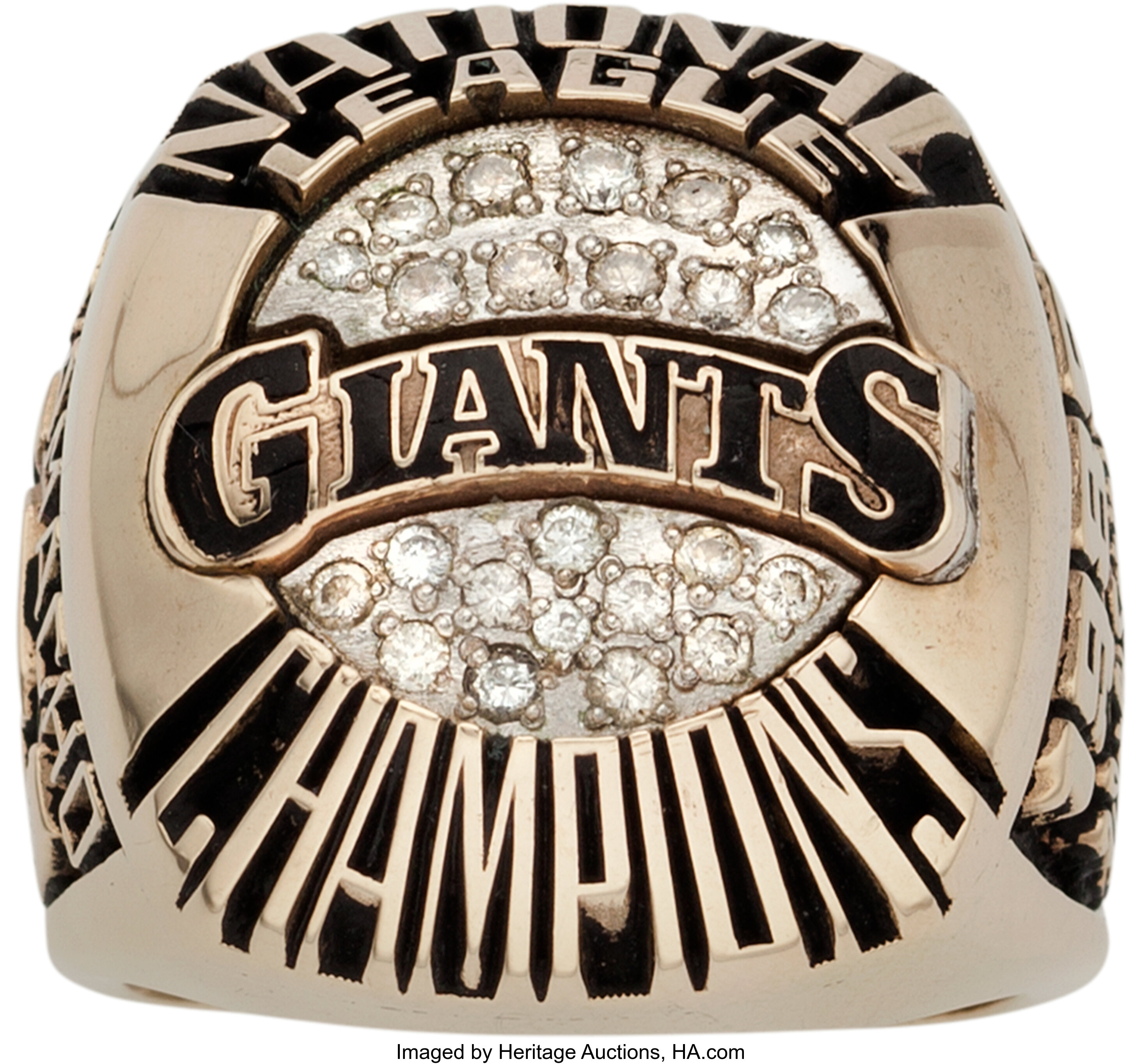 World Series champion Giants receive rings - Deseret News