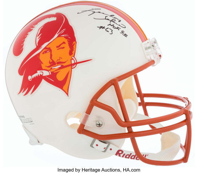 Lee Roy Selmon NFL Memorabilia, Lee Roy Selmon Collectibles, Verified  Signed Lee Roy Selmon Photos