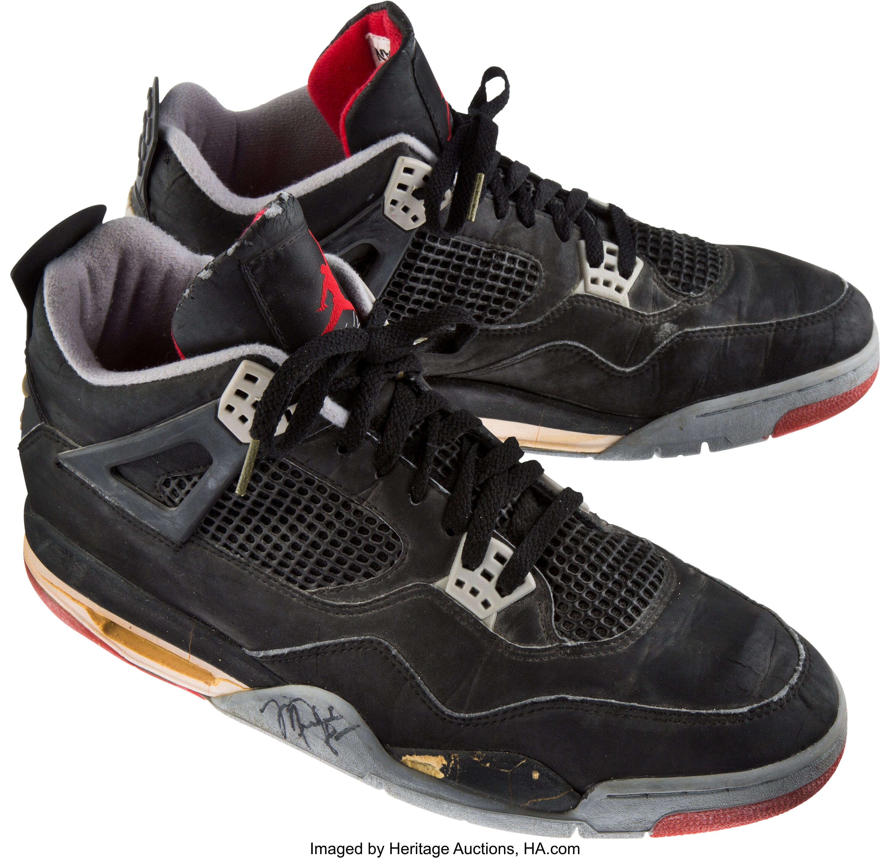 1988-89 Michael Jordan Game Worn, Signed Air Jordan IV Shoes.... Lot #80484 Heritage Auctions