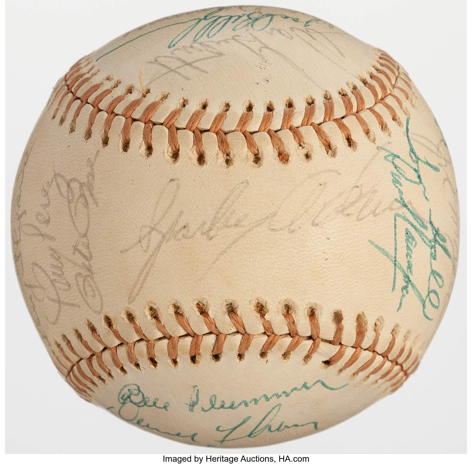 Sold at Auction: 1974 Cincinnati Reds Signed Baseball