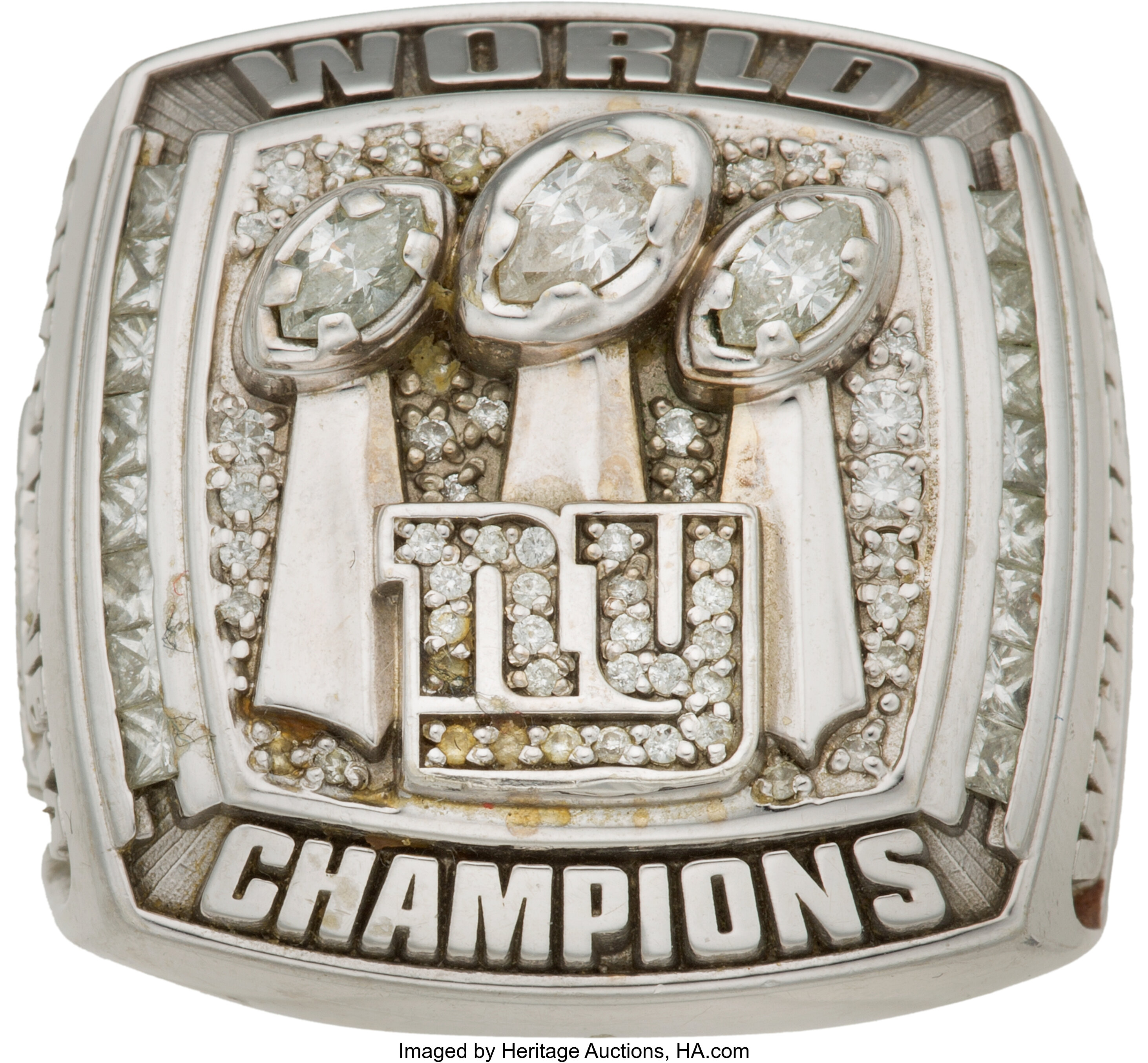 Giants' Super Bowl XLVI ring officially unveiled 