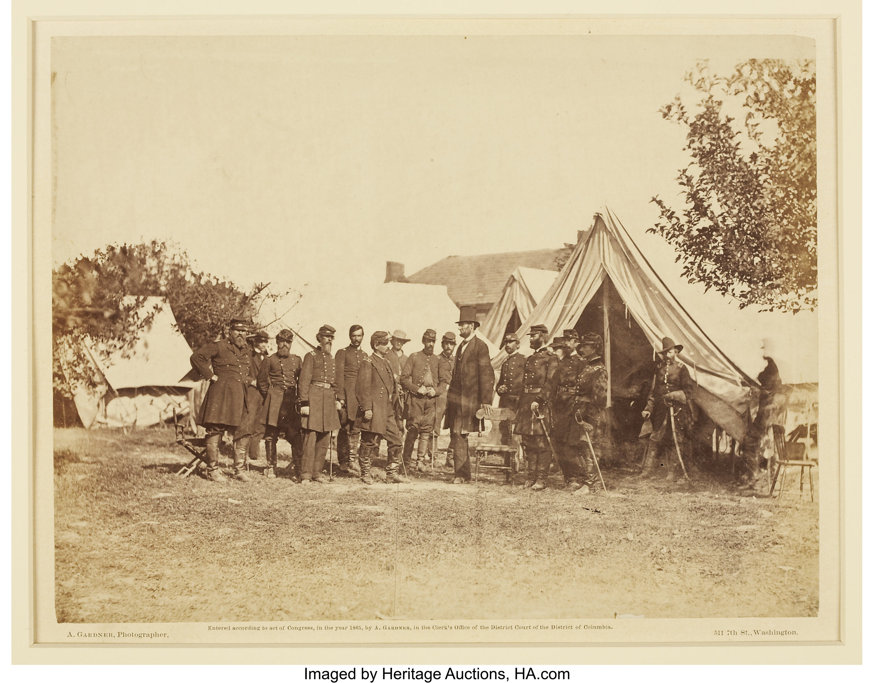 PRESIDENT LINCOLN ON BATTLEFIELD OF ANTIETAM, 1862. ... Military ...