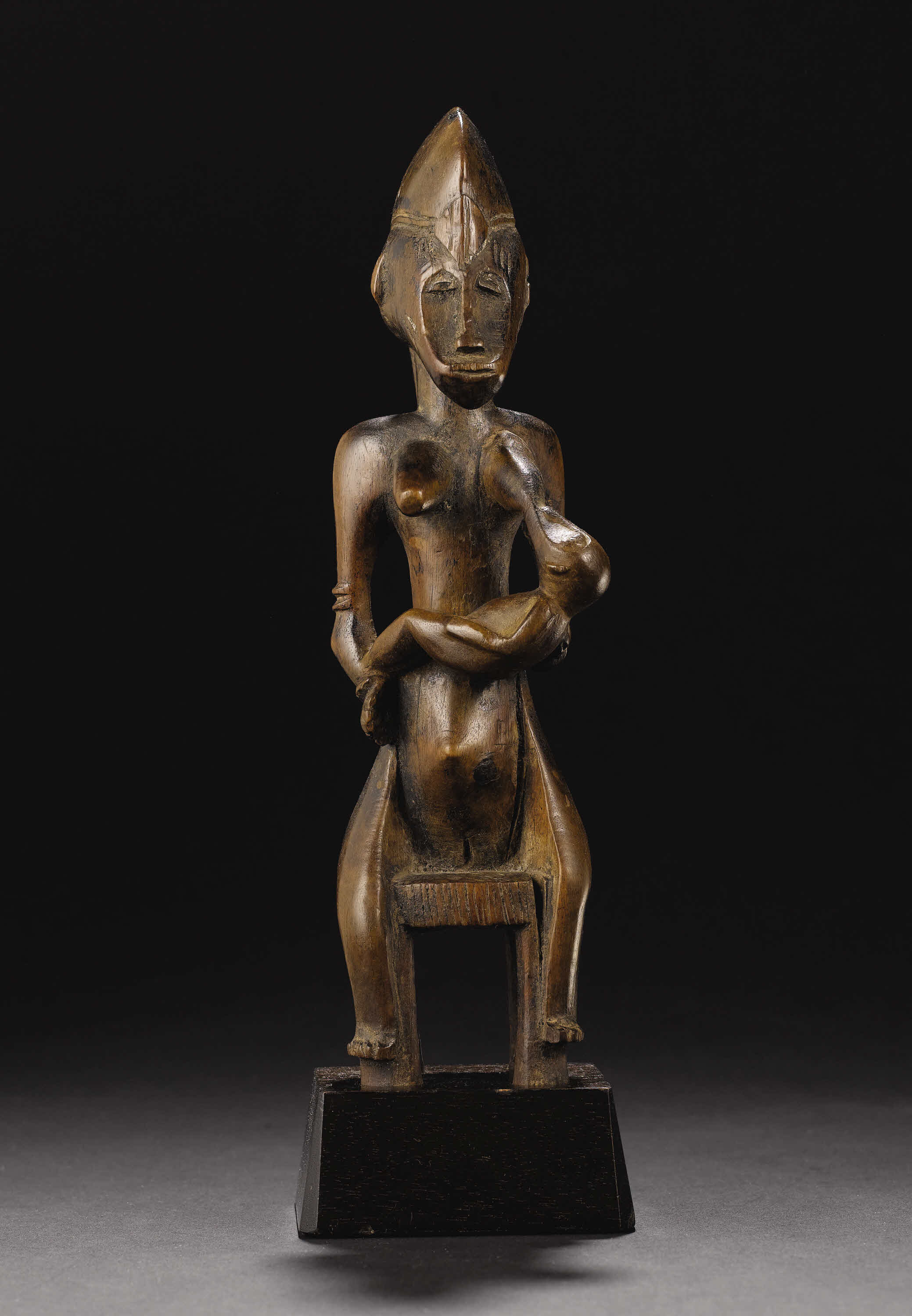 Senufo (Côte d'Ivoire). Mother and Child. Wood. Height: 9 ½ inches ...