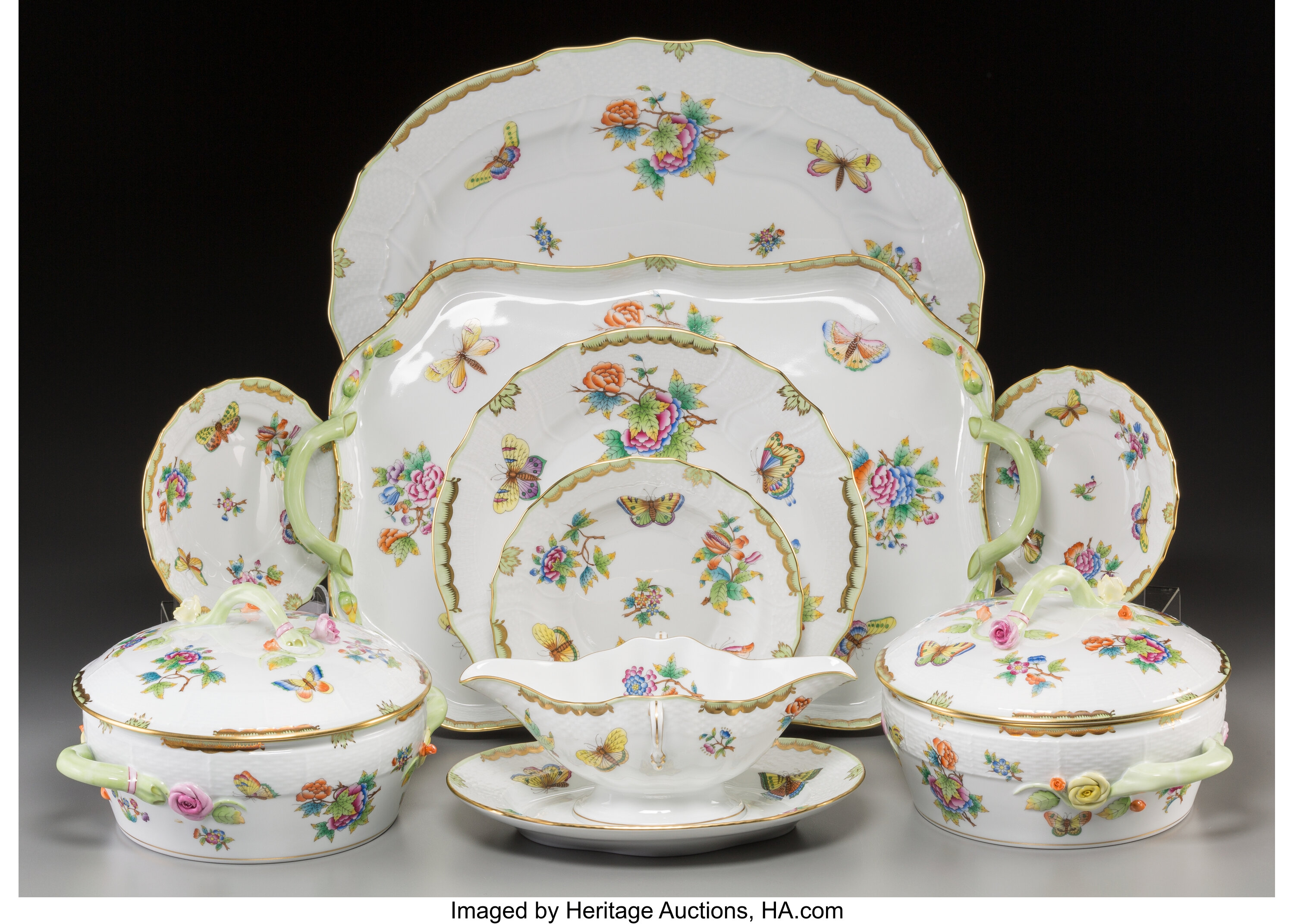 A Thirty Six-Piece Herend Queen Victoria Pattern Porcelain Dinner | Lot ...