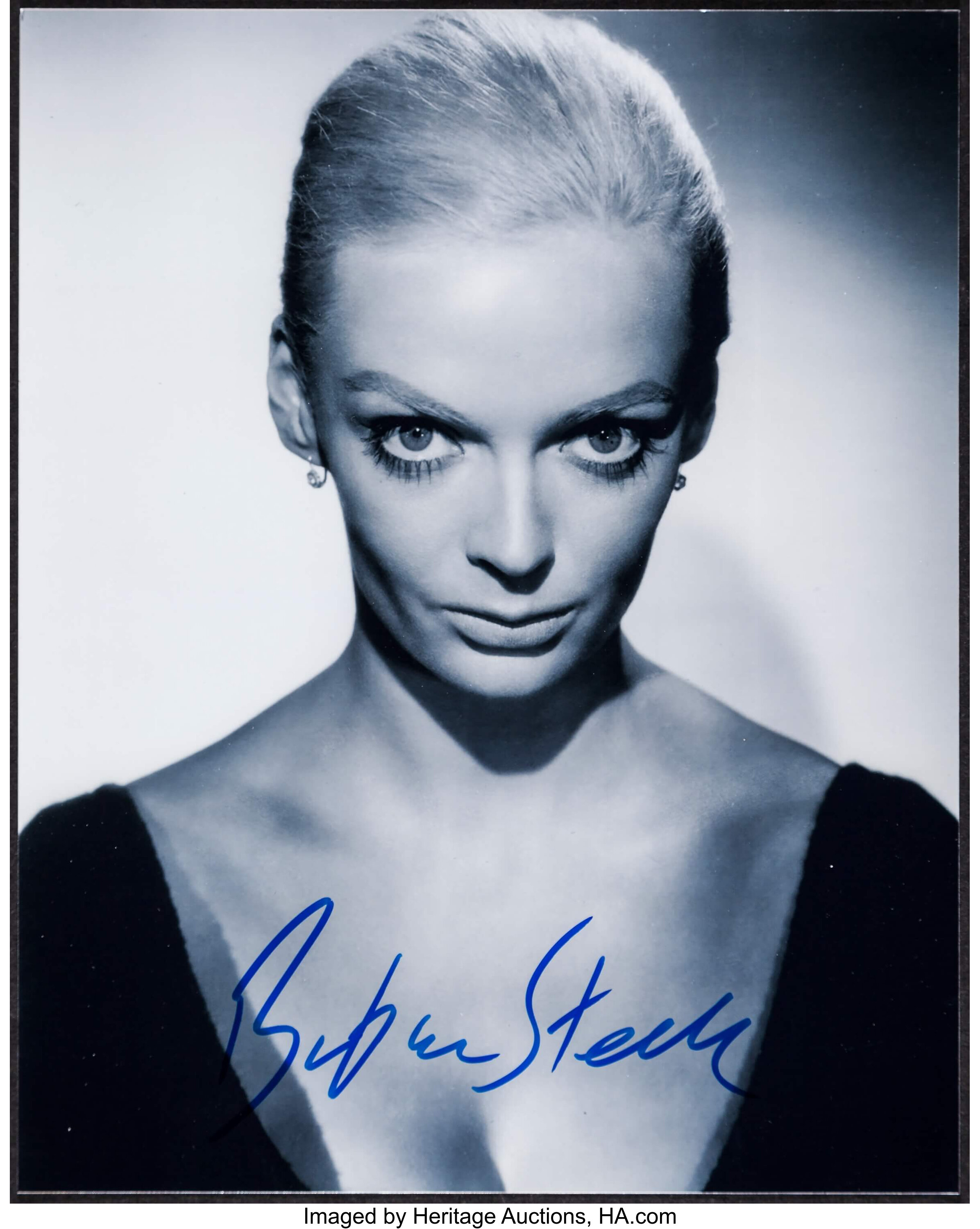 Barbara Steele Autographed 8x10 Photo