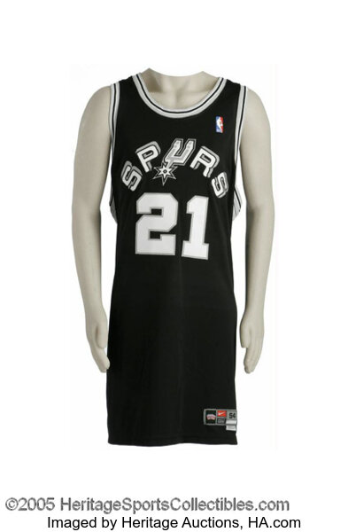 Tim duncan game store worn jersey