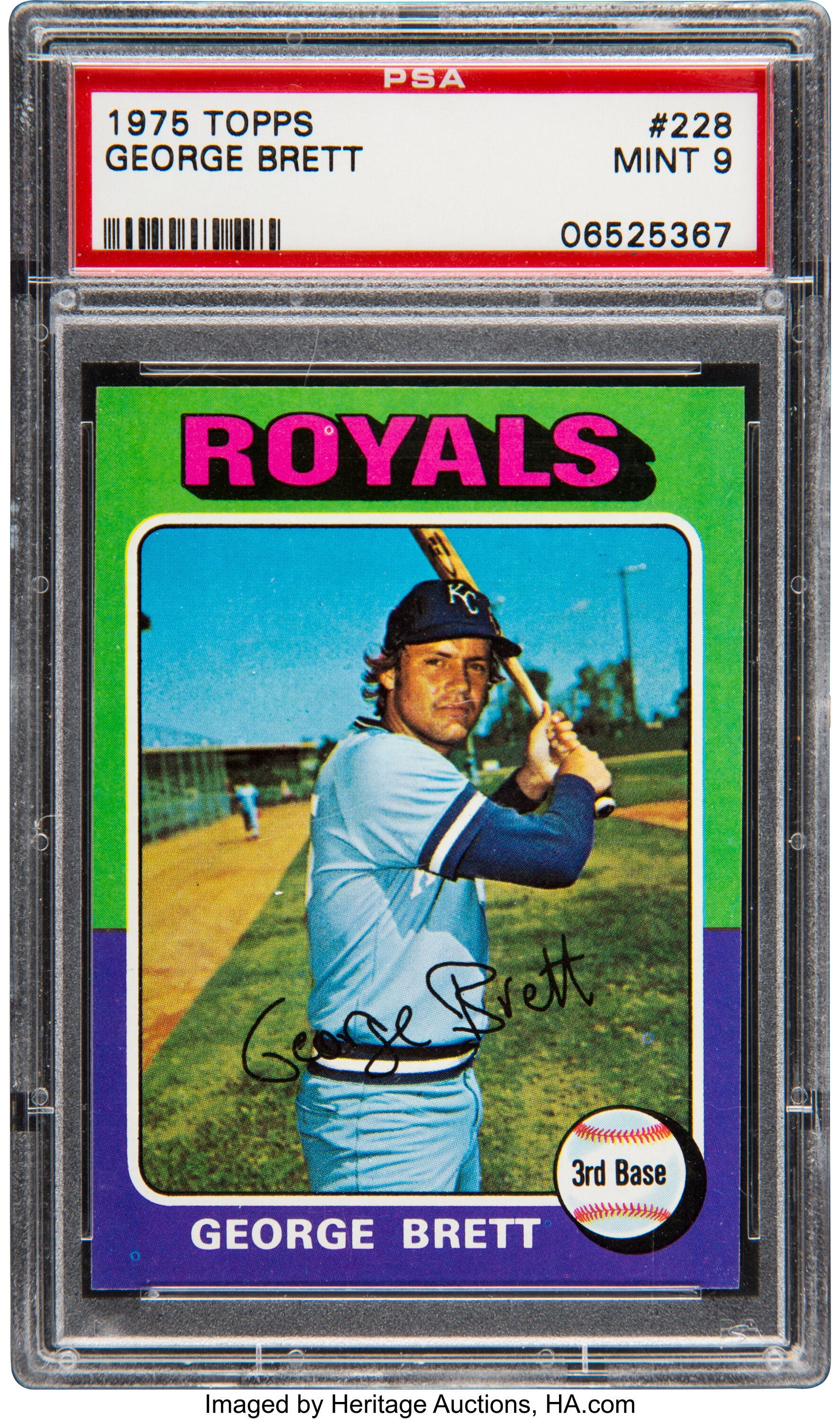 Sold at Auction: 1975 Topps George Brett #228 Rookie Card