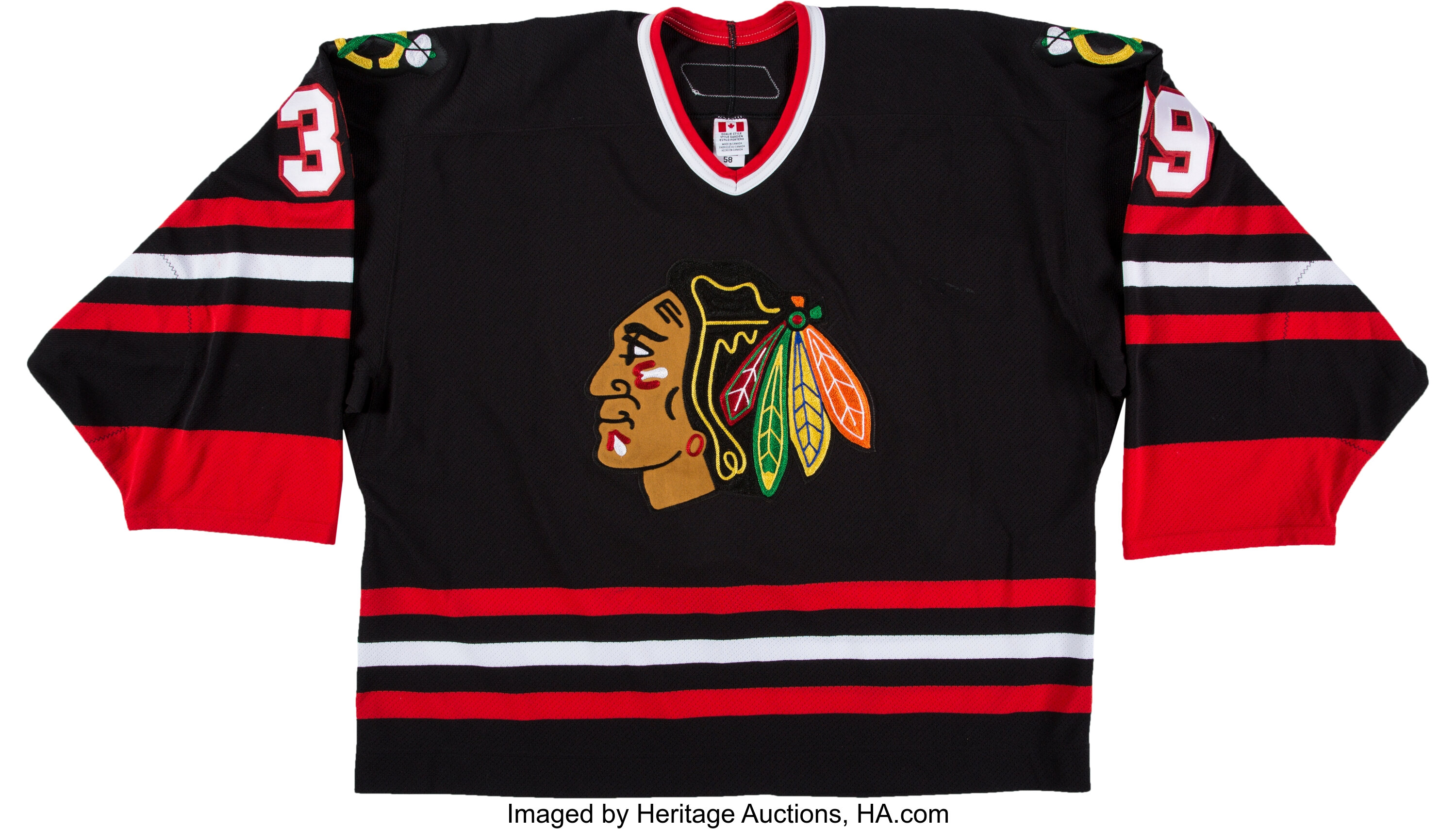 Dominik Kahun Chicago Blackhawks Game-Used 2019 NHL Winter Classic Jersey -  Worn During First Period - NHL Auctions