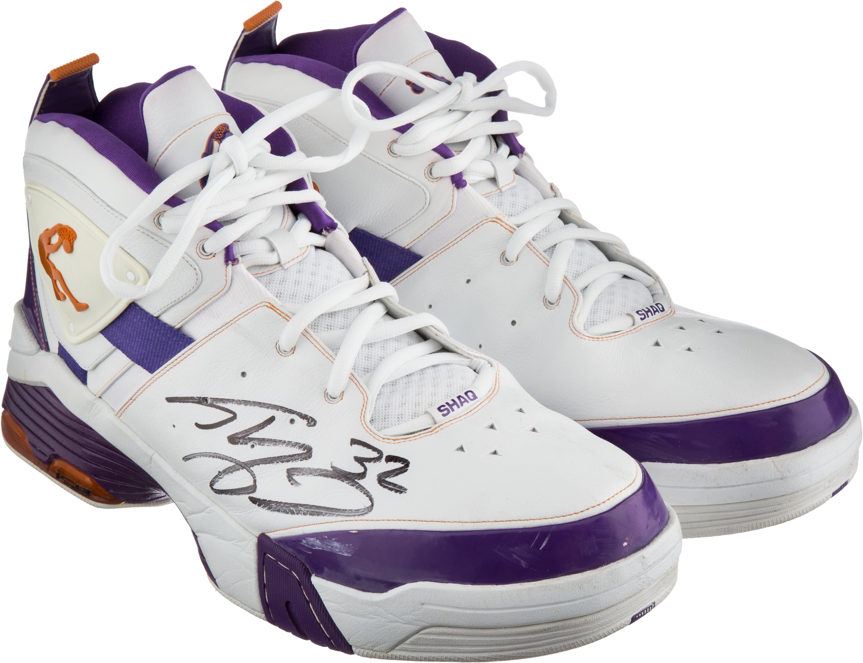 SHAQUILLE O'NEAL GAME WORN AND SIGNED SHOES