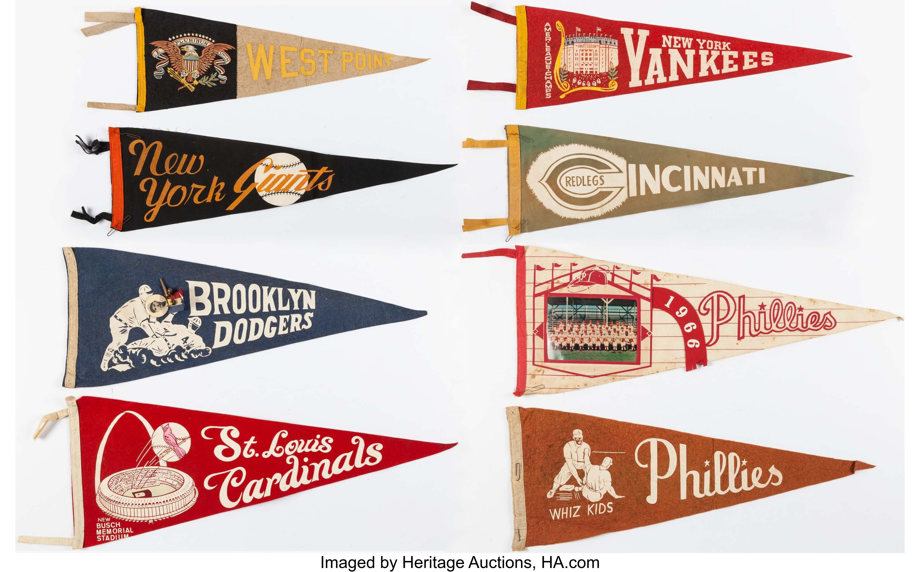 AntiqueSportsShop - Pro Team Vintage Pennants