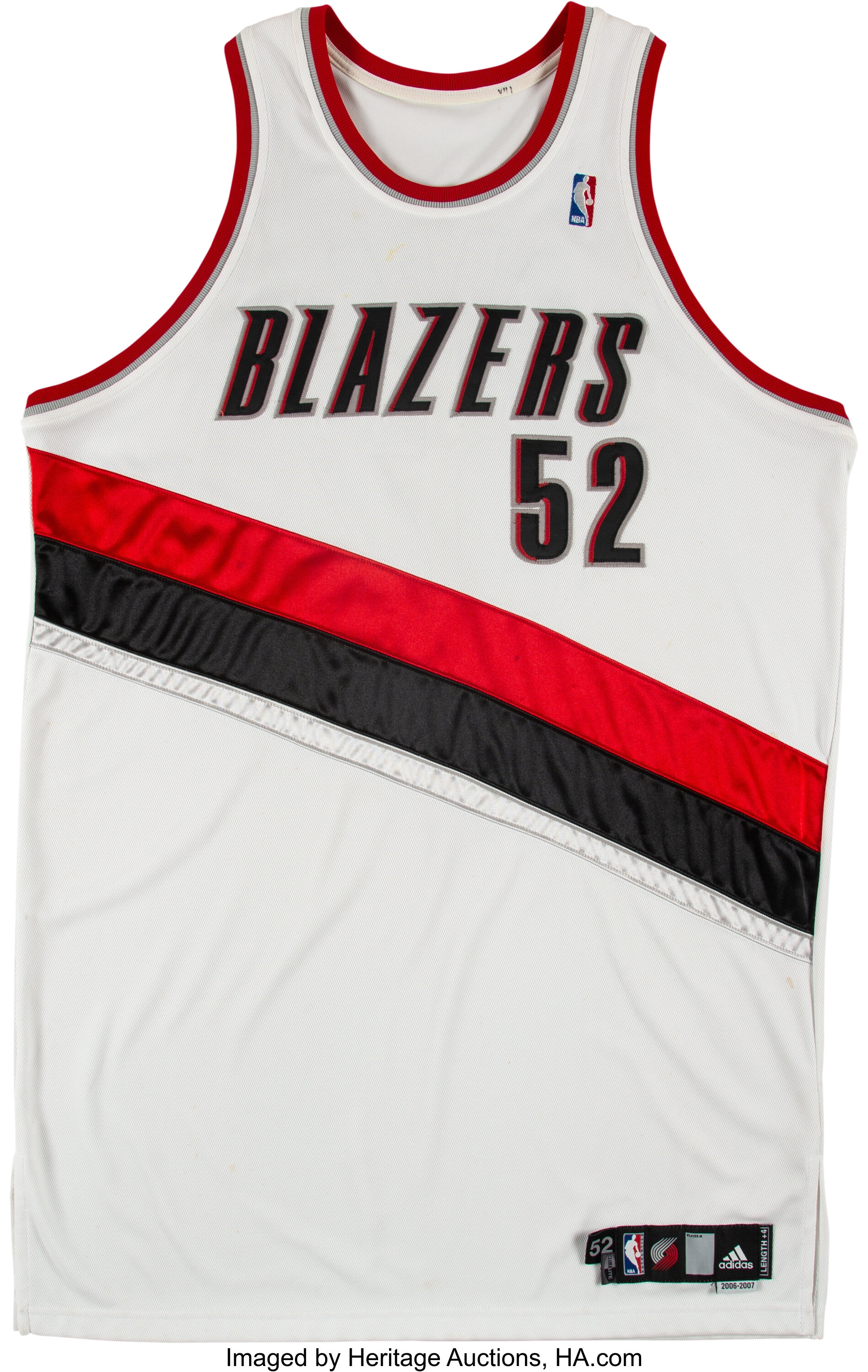 2008 09 Greg Oden Signed Game Worn Portland Trail Blazers Rookie