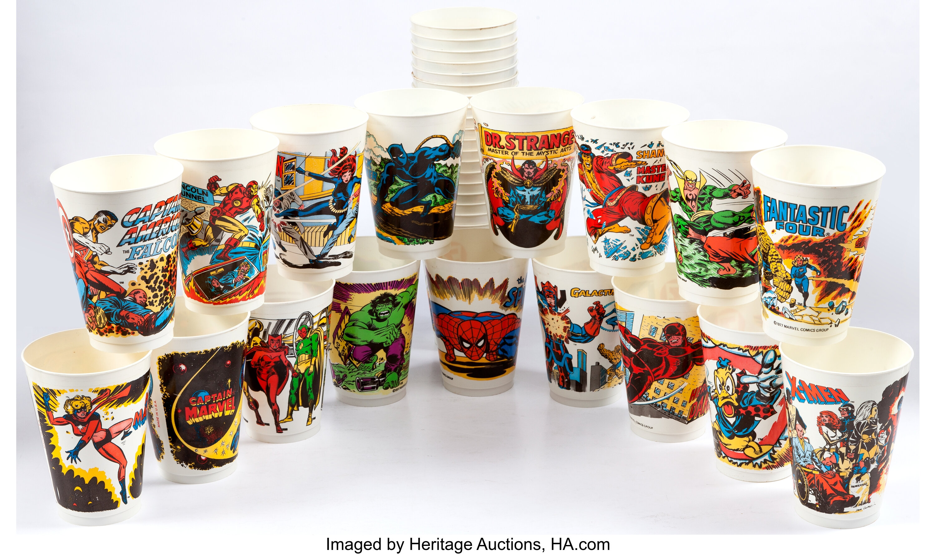 Hake's - MARVEL COMICS 7-ELEVEN SLURPEE PLASTIC CUP SET.