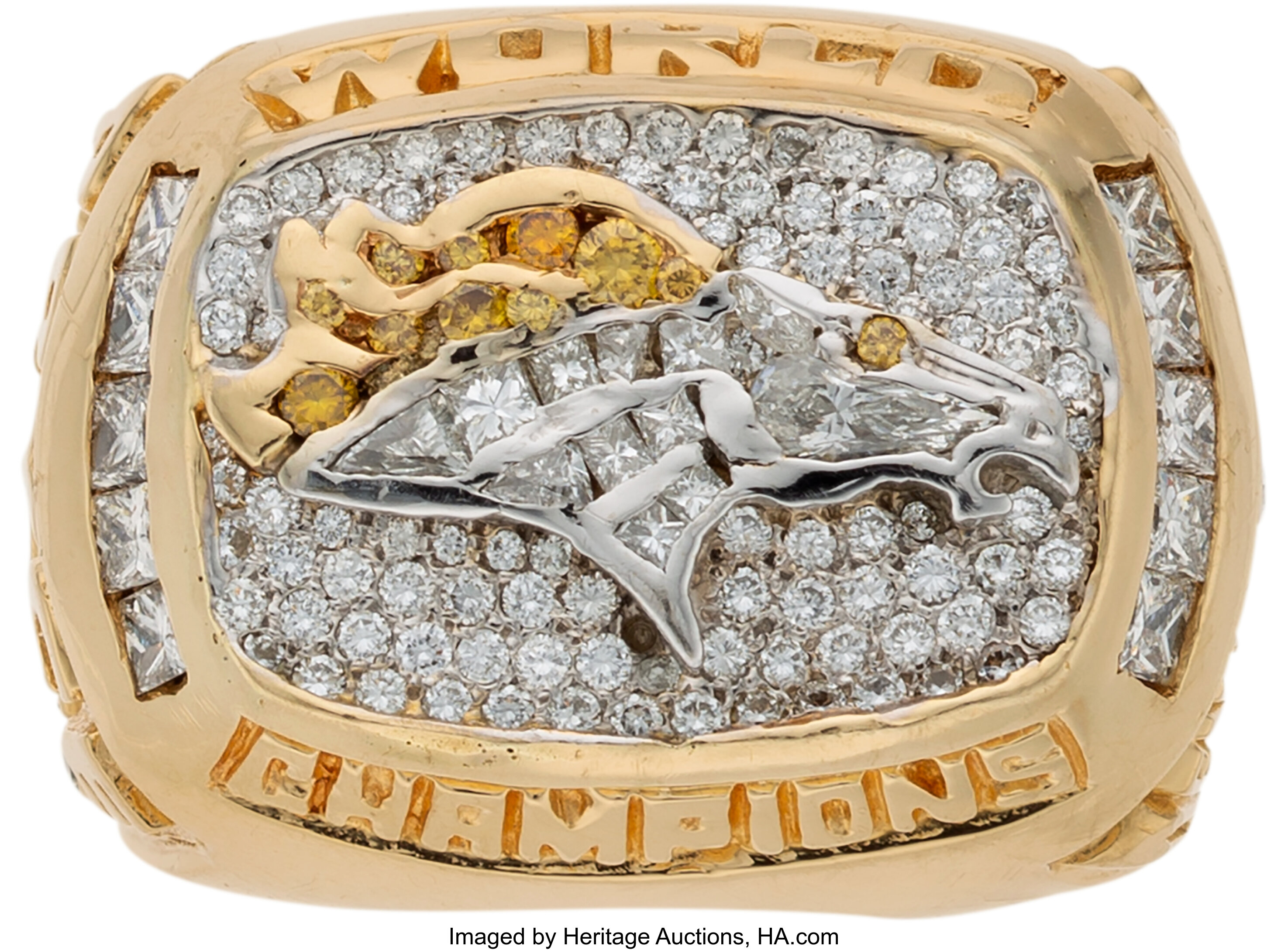 1997 Denver Broncos Super Bowl XXXII Championship Ring Presented to ...