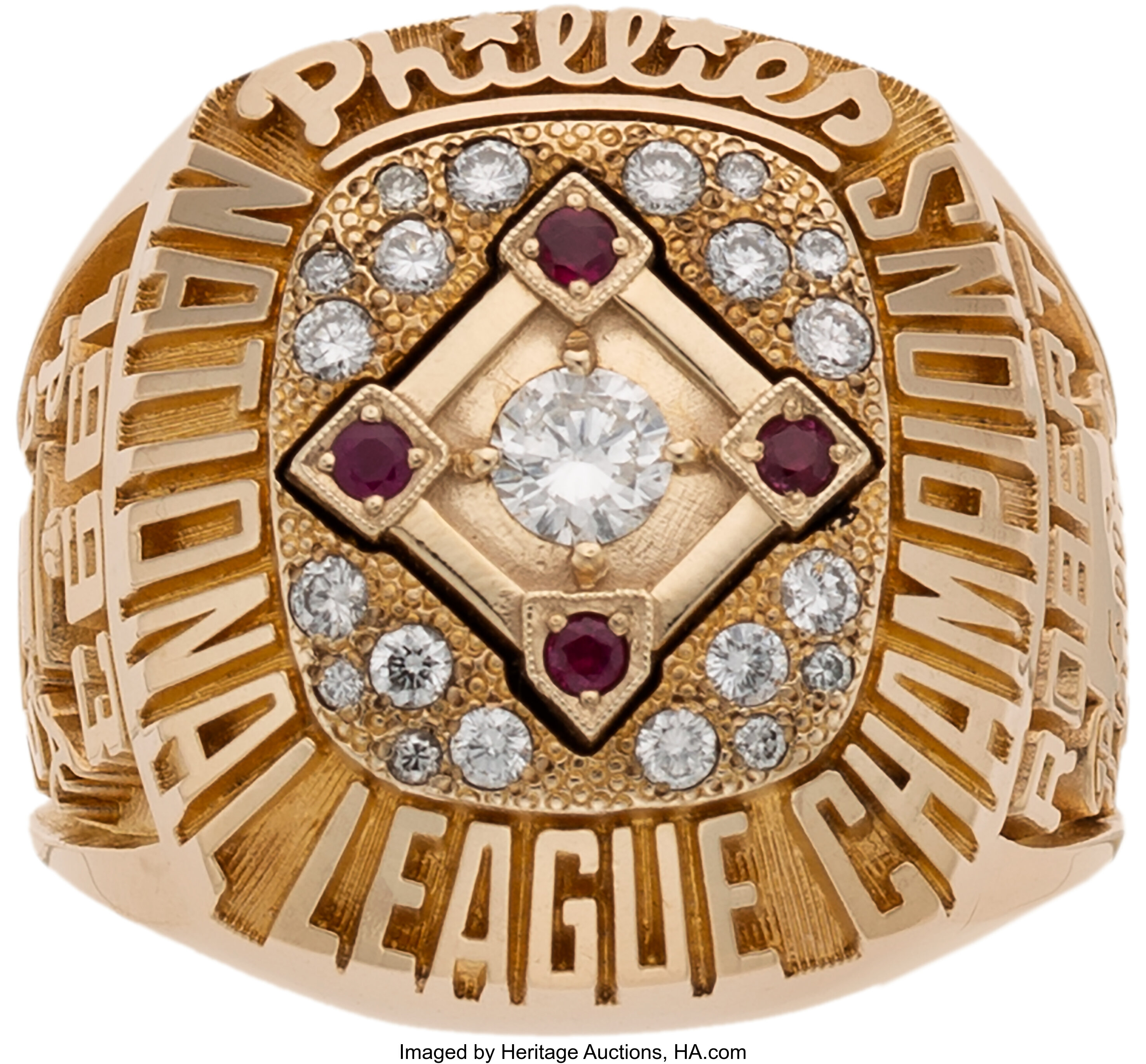 Phillies receive National League Championship rings 