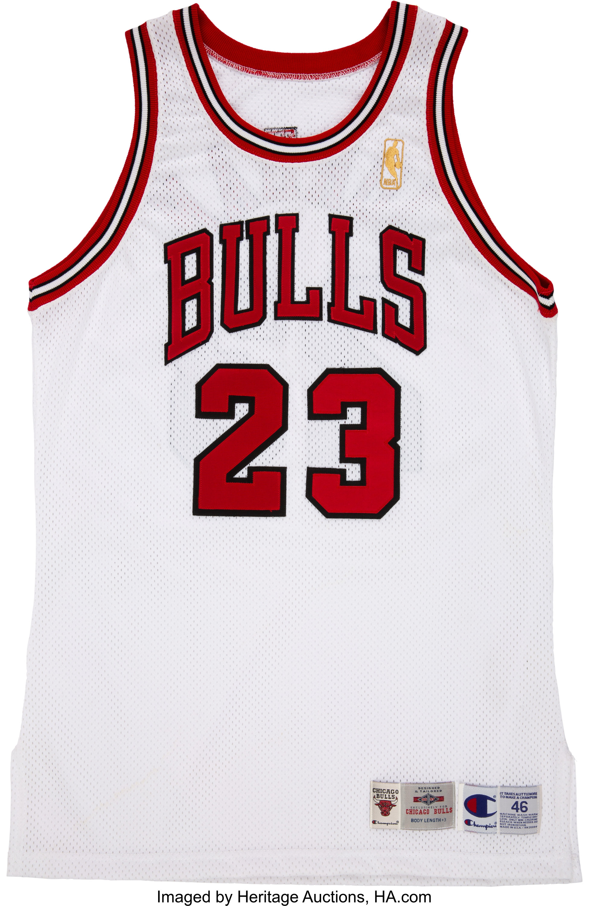 Michael Jordan's Chicago Bulls signing-day jersey to go up for auction