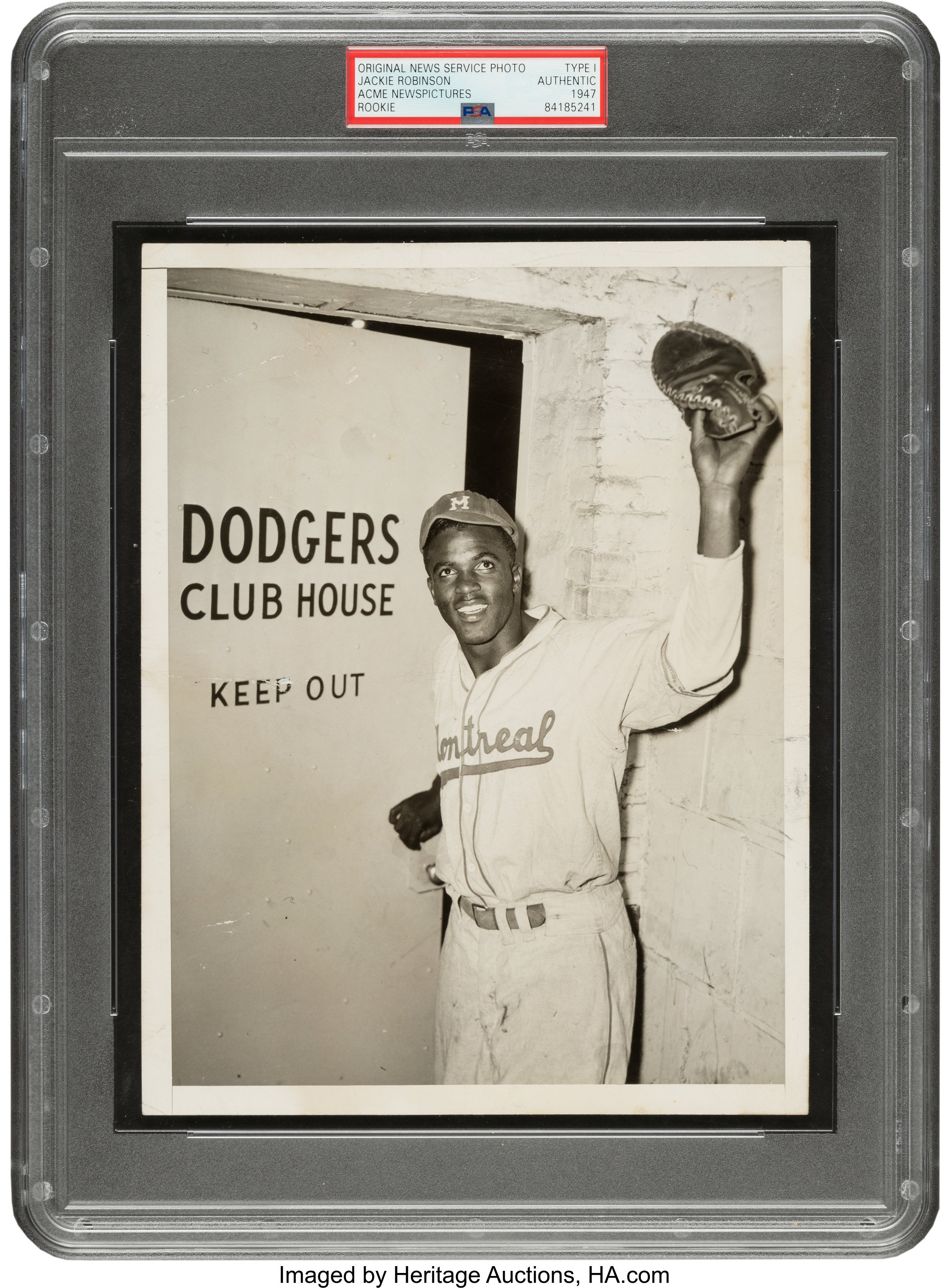 Lot # 533: 1947 Brooklyn Dodgers Picture Pack Complete with 25 Photos  Jackie Robinson PSA 6.5 EX-MT+