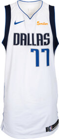 Luka Doncic Rookie Jersey –