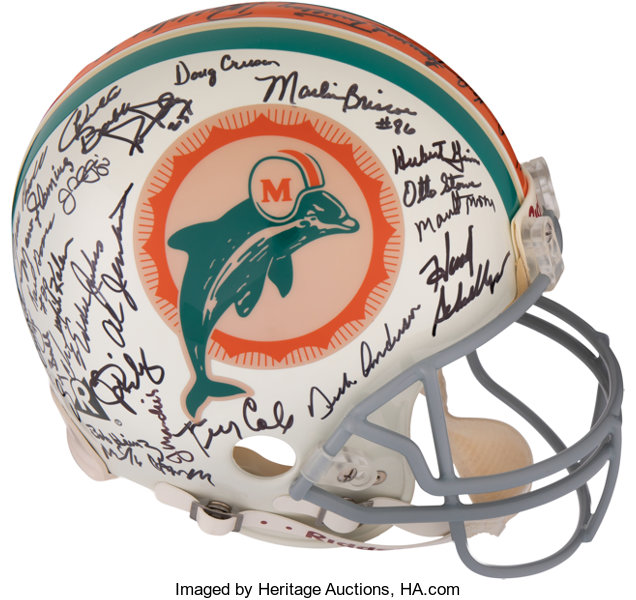 1972 MIAMI DOLPHINS UNDEFEATED TEAM SIGNED HELMET