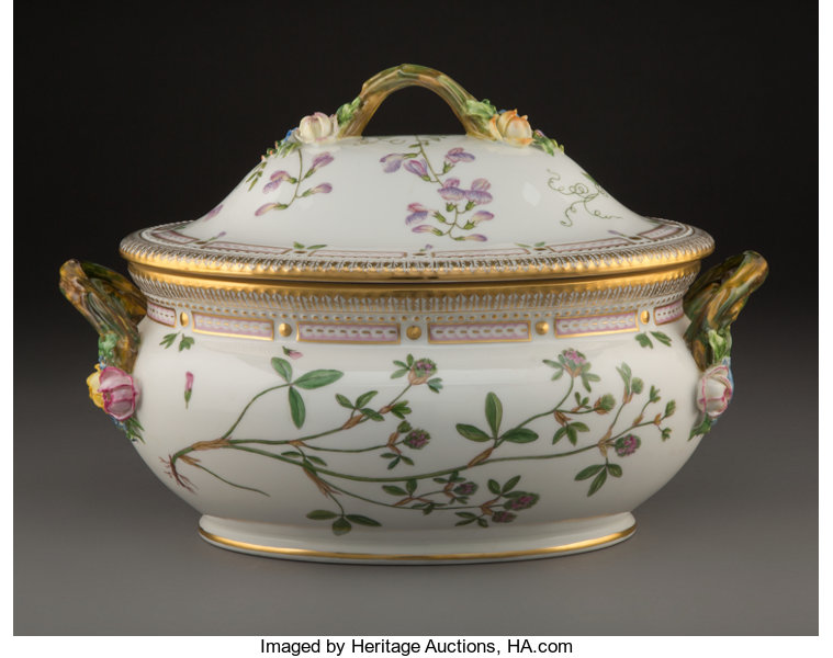 Flora Porcelain Soup Bowl with Lid