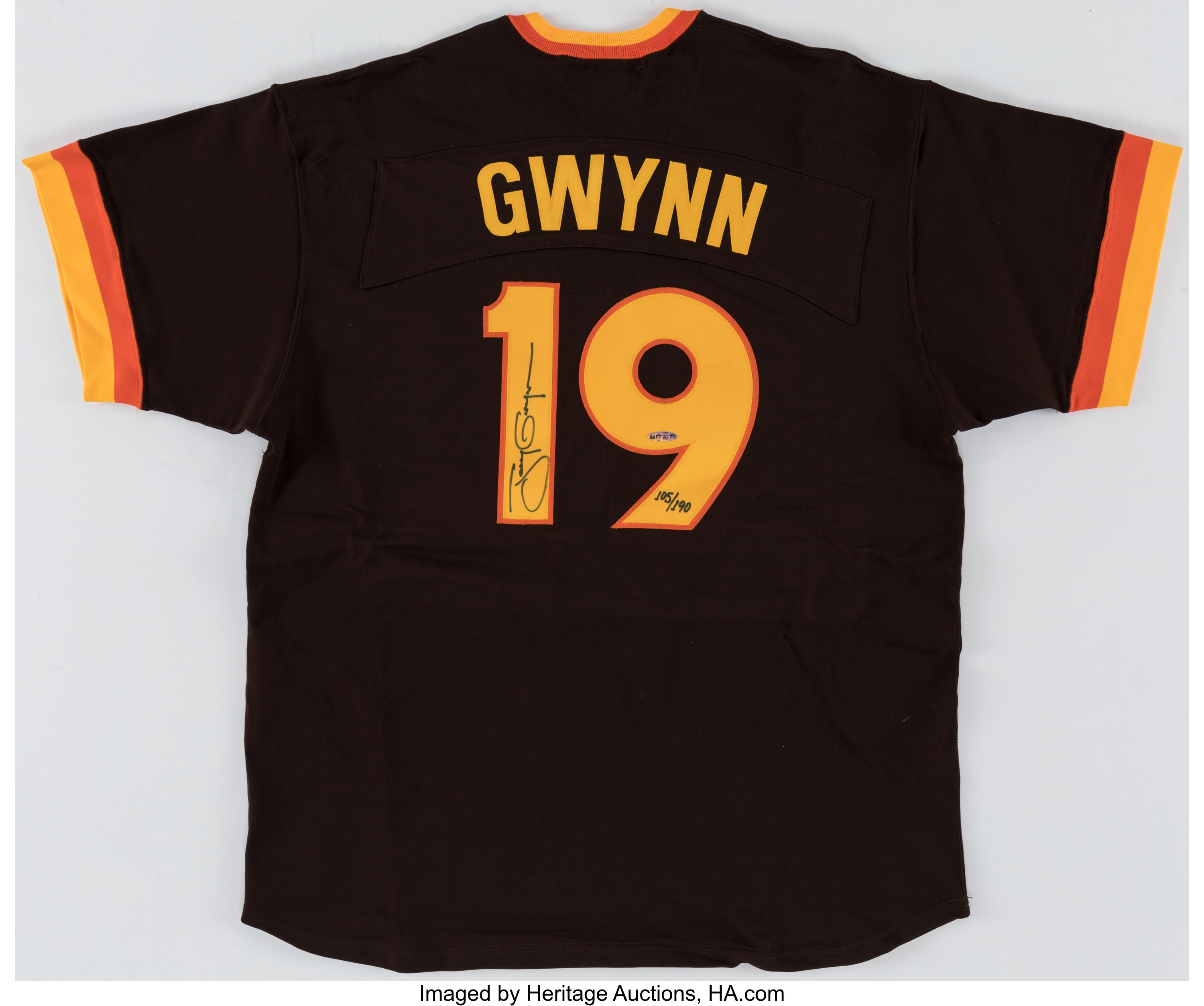 Tony Gwynn Signed San Diego Padres Jersey.  Autographs Jerseys, Lot  #45220