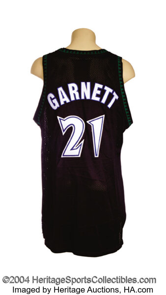 Kevin Garnett Signed Game Used Minnesota Timberwolves Practice