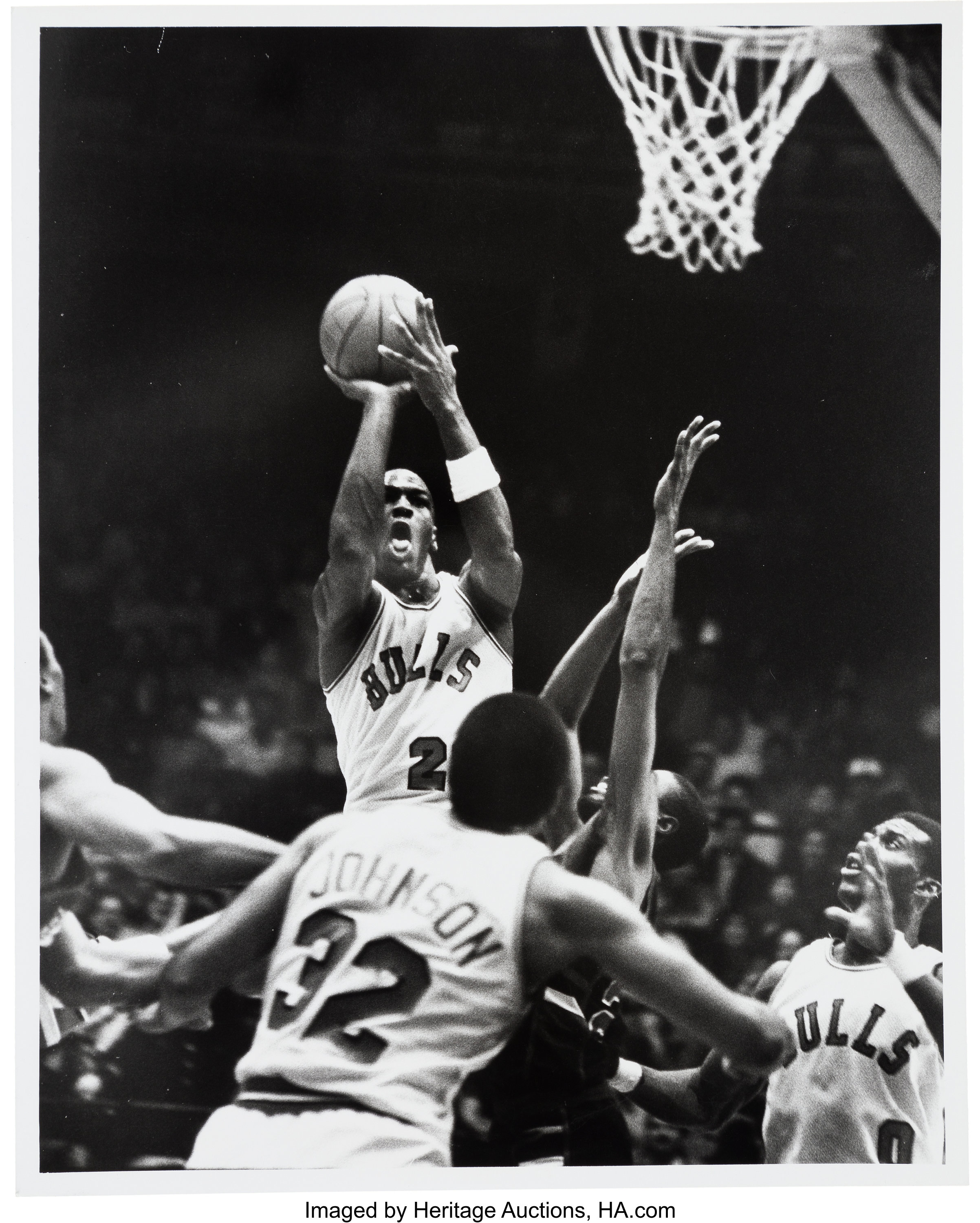Lot Detail - 1984-85 Michael Jordan Rookie Season Game Used & Dual Signed  Pair of Air Jordan I Sneakers (MEARS, Bulls Trainer LOA & PSA/DNA)